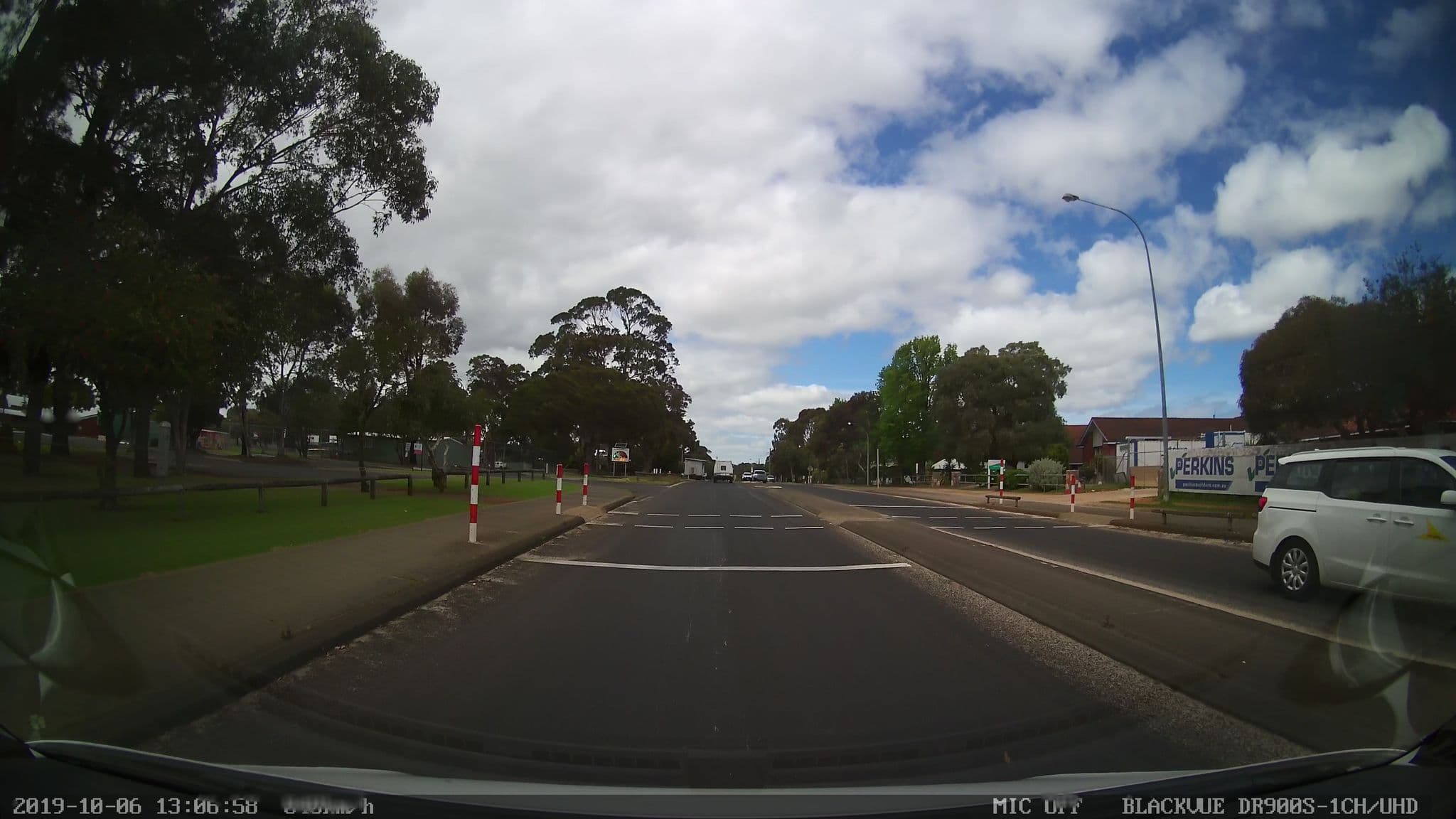 Street view near Riverglen Chalets, Margaret River — © bob3bob3 (CC BY-SA · Mapillary)