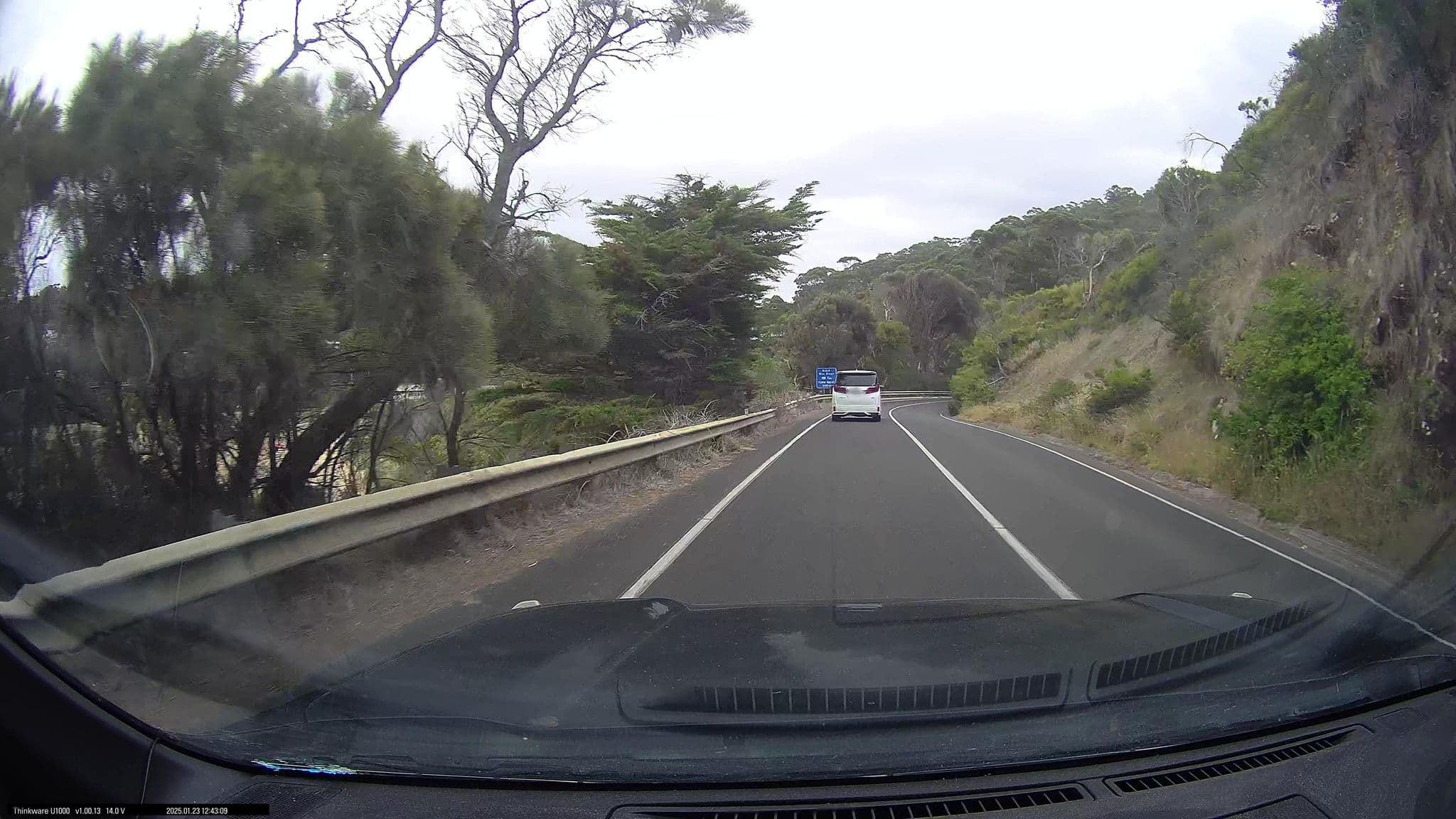 Street view near The summit, Lorne — © maxim752 (CC BY-SA · Mapillary)
