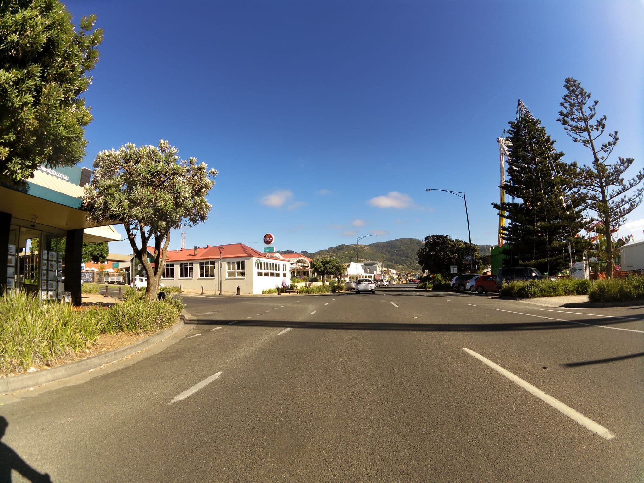 Street view near Sea Valley Cottages, Apollo Bay — © skillsy (CC BY-SA · Mapillary)