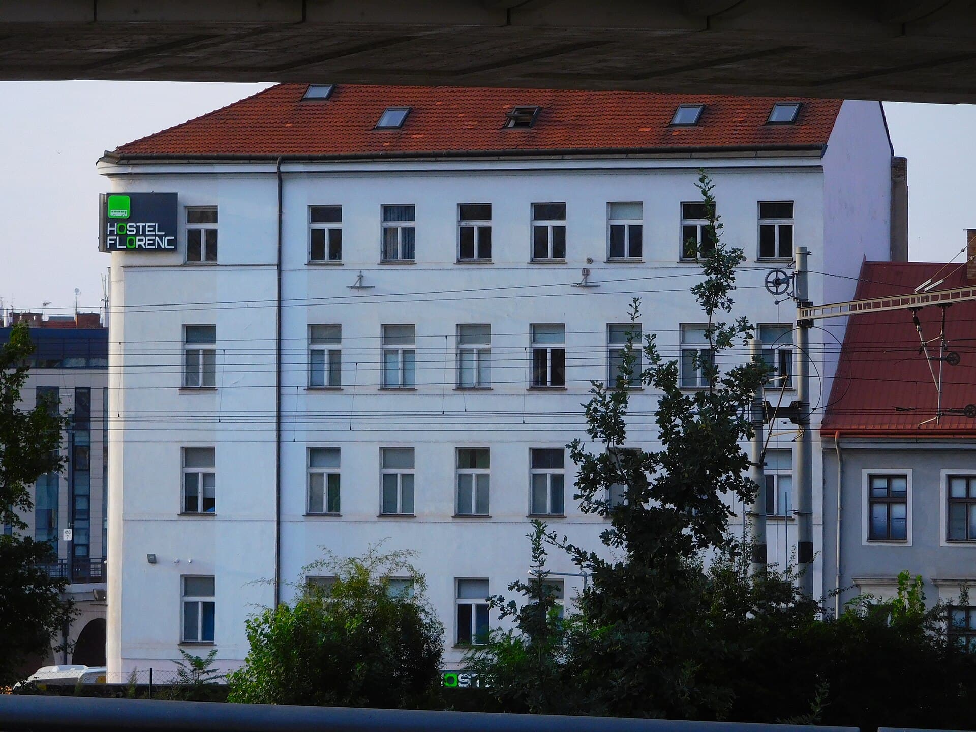 Hostel Florenc (via Wikimedia Commons, CC BY-SA 4.0)