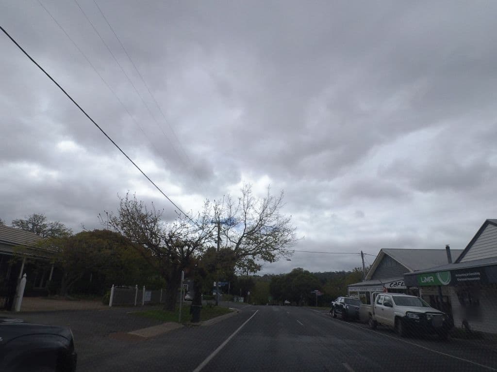 Street view near Spa Villas on Main, Daylesford — © mander (CC BY-SA · Mapillary)