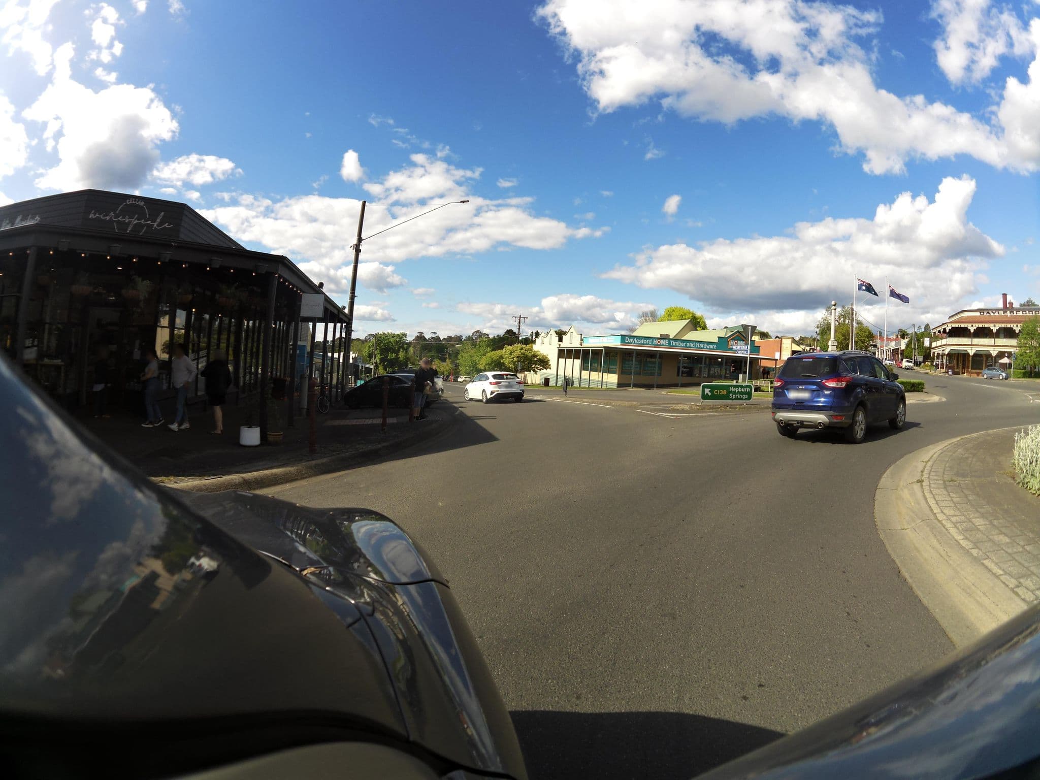 Street view near Hazelnut Chalet, Daylesford — © skillsy (CC BY-SA · Mapillary)