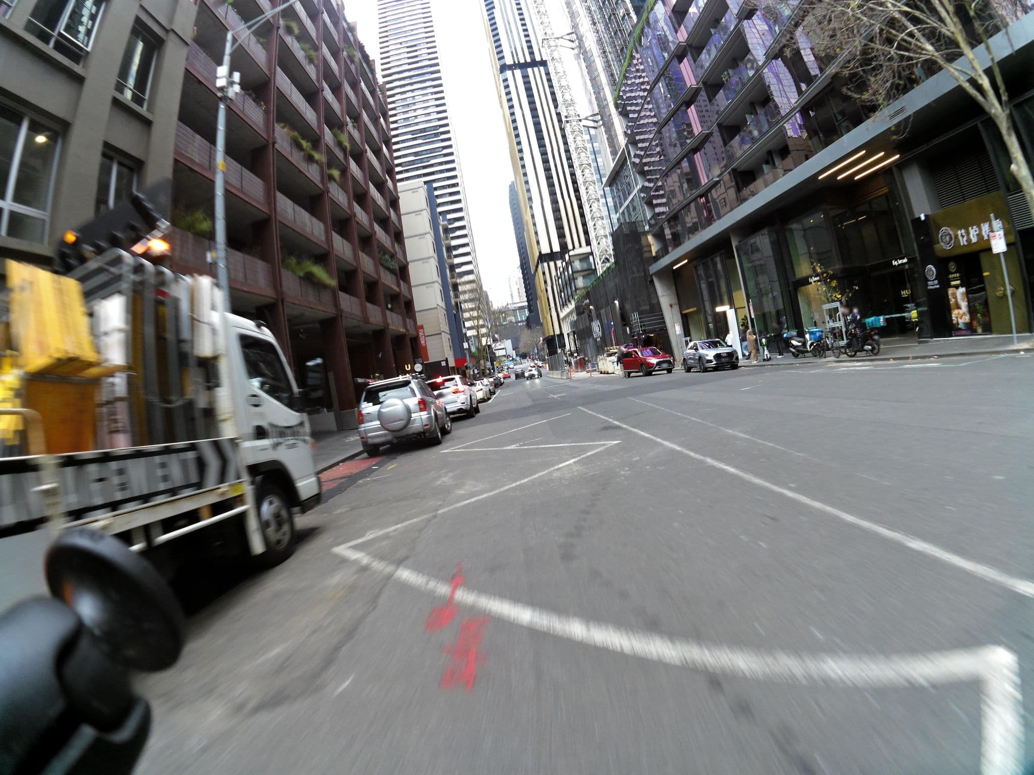 Street view near Apartments Melbourne Domain - City Lofts, Melbourne — © skillsy (CC BY-SA · Mapillary)