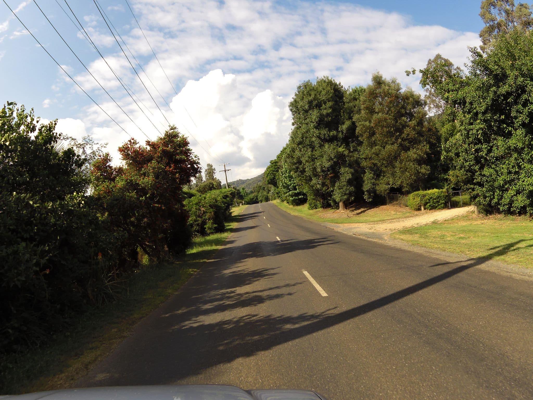 Street view near The Dacha, Bright — © skillsy (CC BY-SA · Mapillary)
