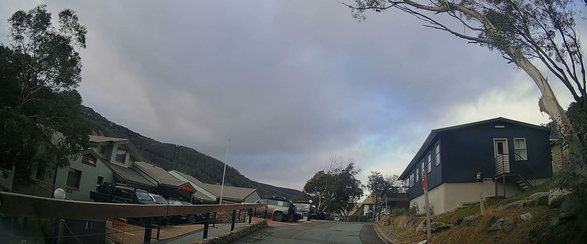 Street view near Lhotsky Apartments, Jindabyne — © maxim752 (CC BY-SA · Mapillary)