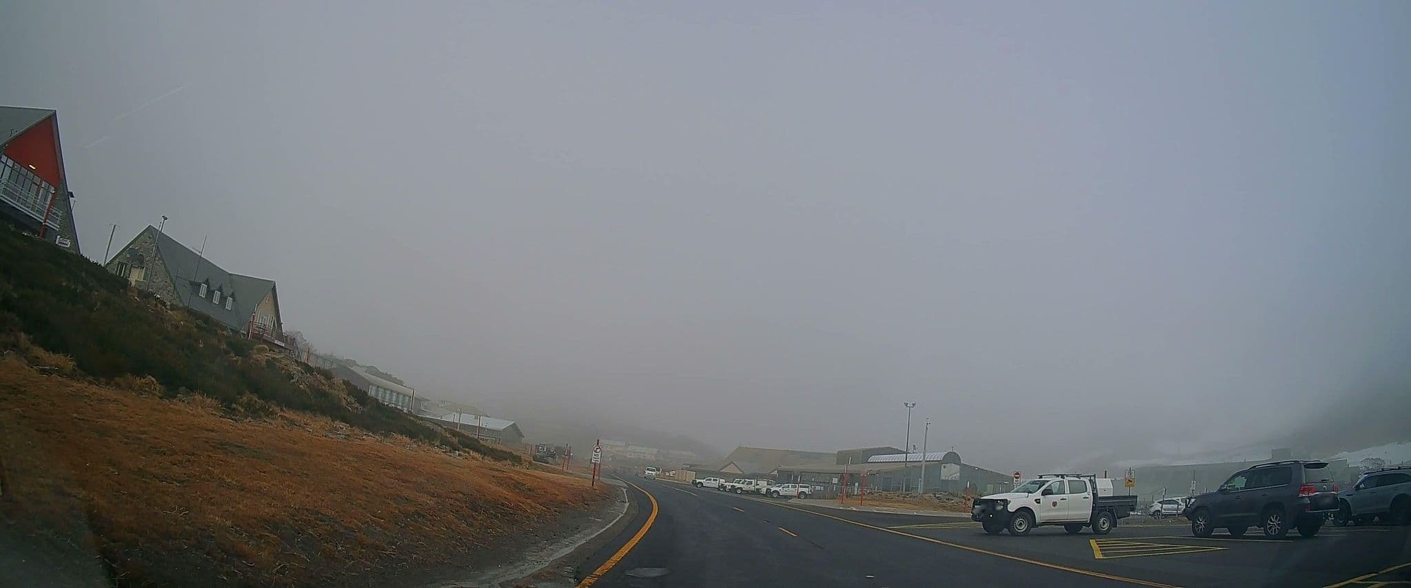 Street view near Yaraandoo Ski Lodge, Kosciuszko National Park — © maxim752 (CC BY-SA · Mapillary)