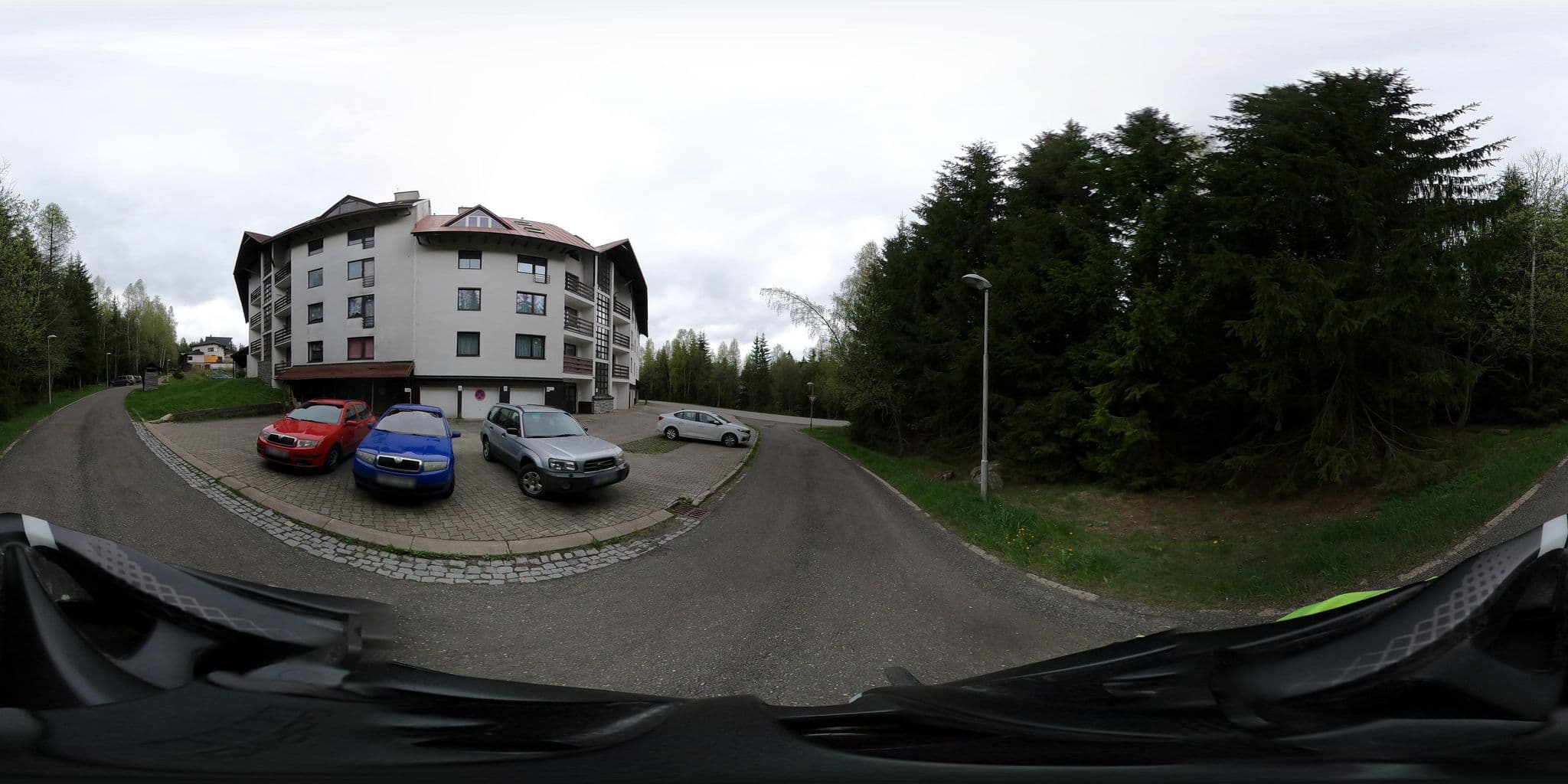 Street view near Apartmány Vyhlídka, Harrachov — © stefanhrt (CC BY-SA · Mapillary)