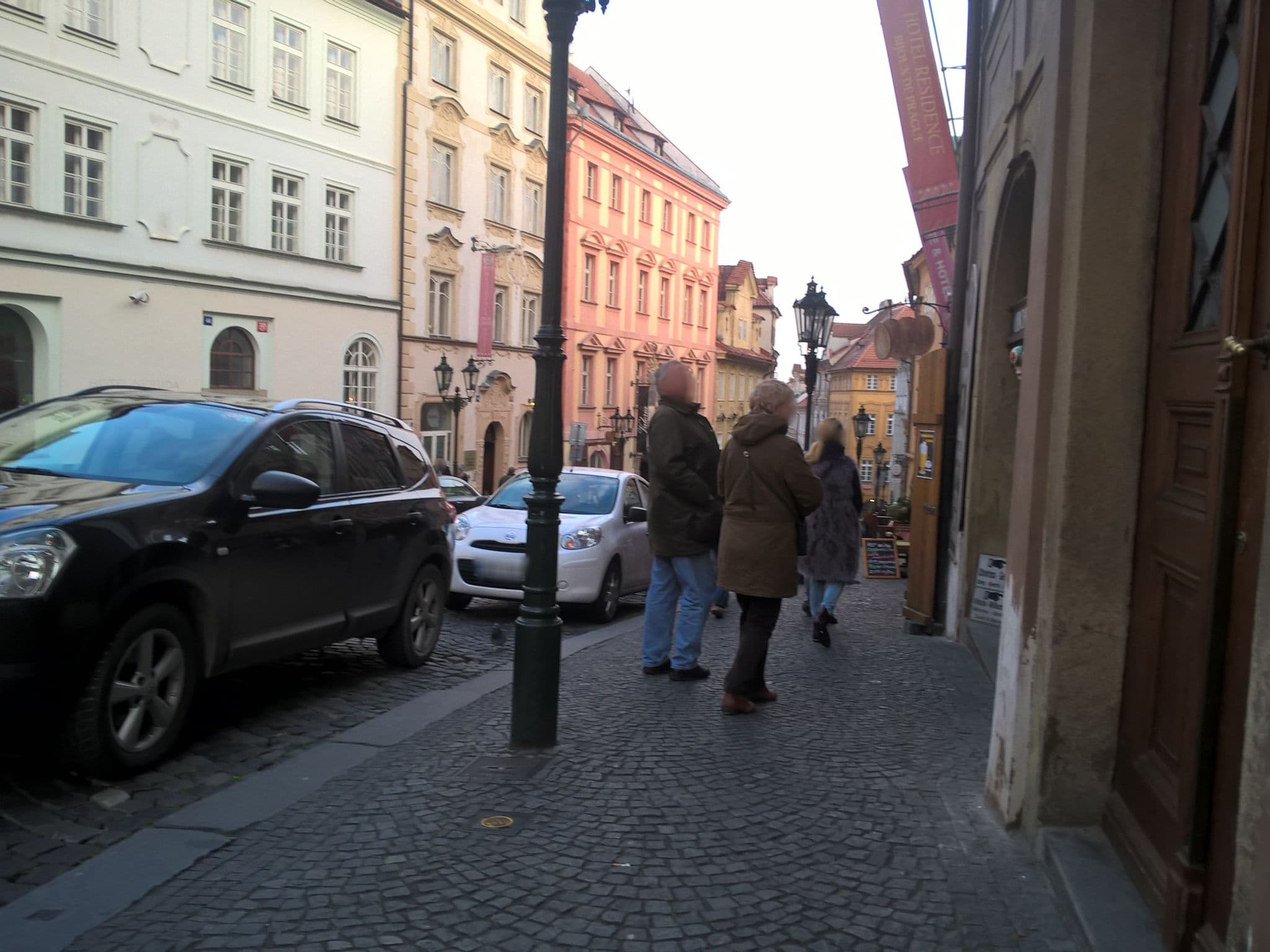 Street view near Red Lion, Malá Strana — © pbb (CC BY-SA · Mapillary)