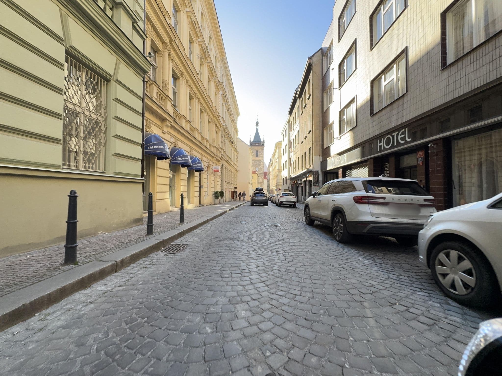 Street view near Mojo Inn Hostel, Nové Město