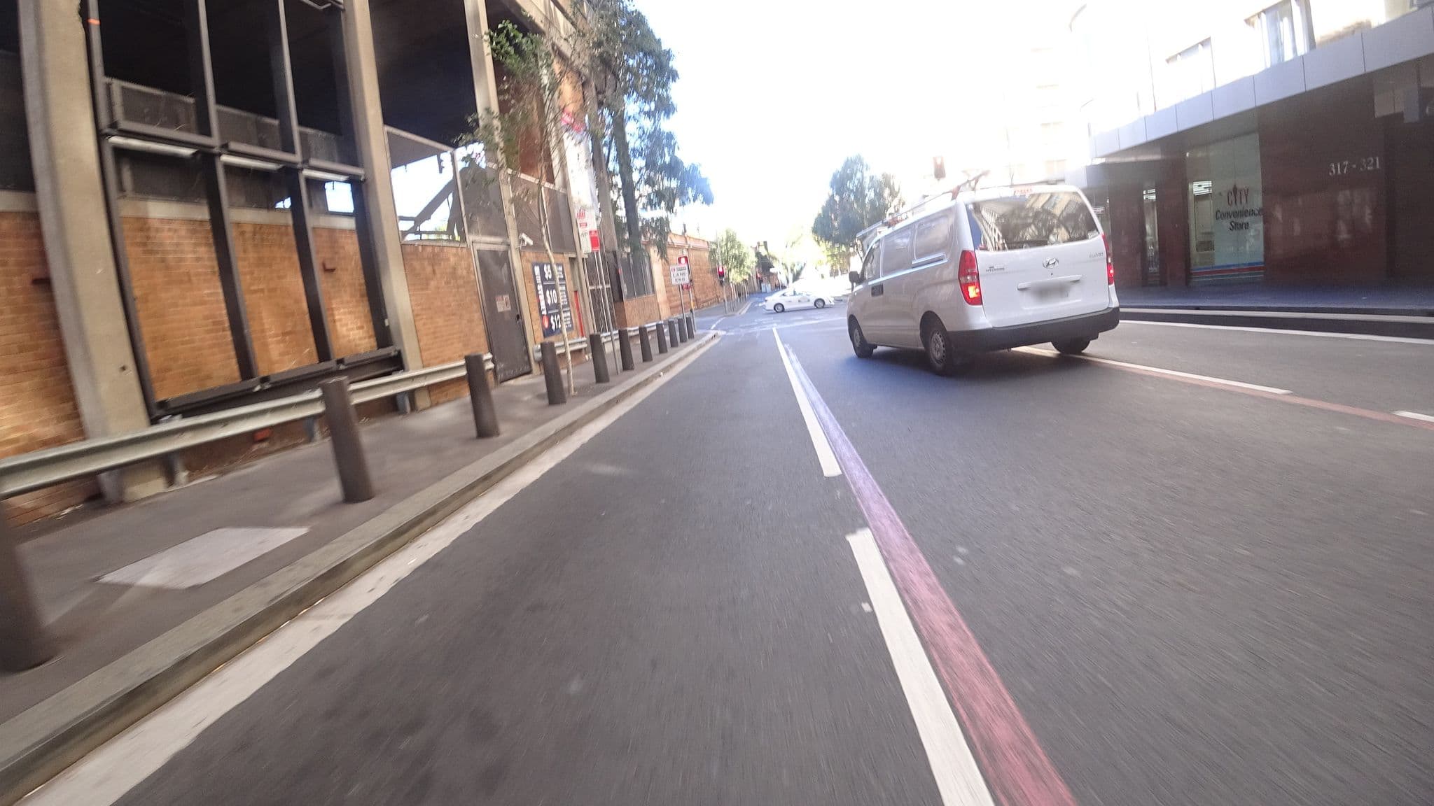 Street view near Oaks on Castlereagh, Haymarket — © aharvey (CC BY-SA · Mapillary)