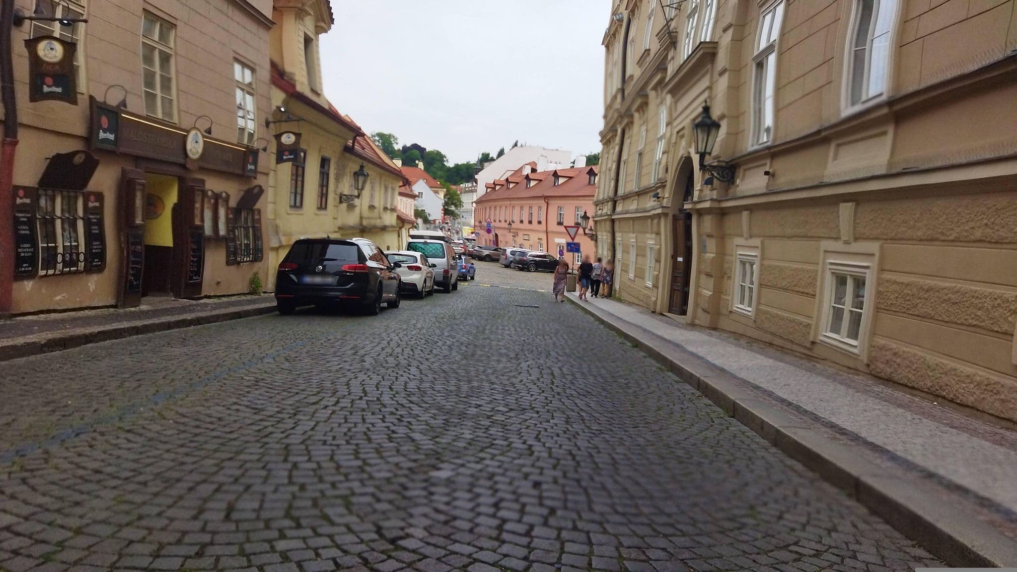 Street view near Charles Bridge Apartments, Malá Strana — © changchun1 (CC BY-SA · Mapillary)