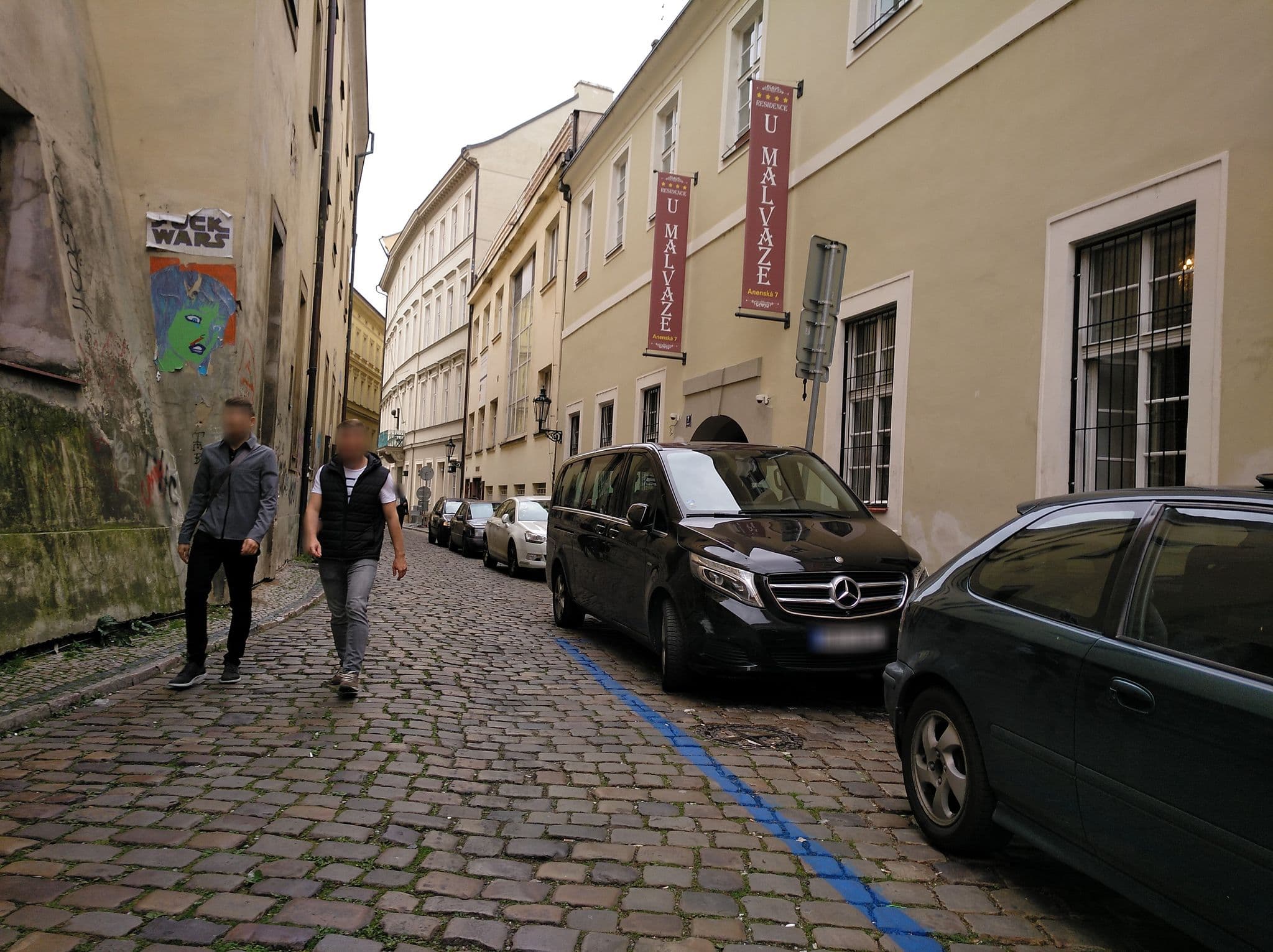 Street view near Apartment house Anenská, Prague — © filohipo (CC BY-SA · Mapillary)