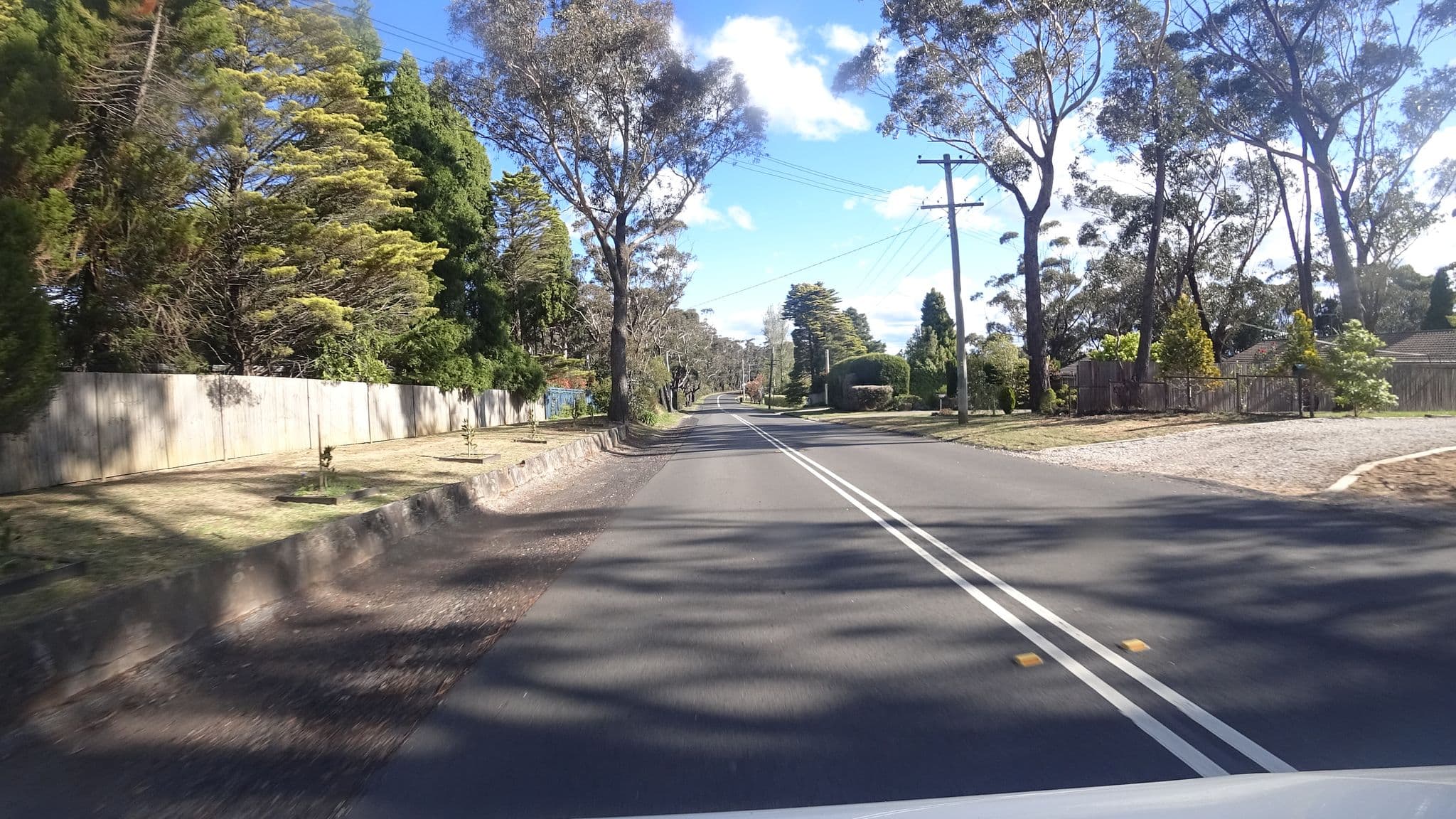 Street view near Edgelinks, Katoomba — © aharvey (CC BY-SA · Mapillary)