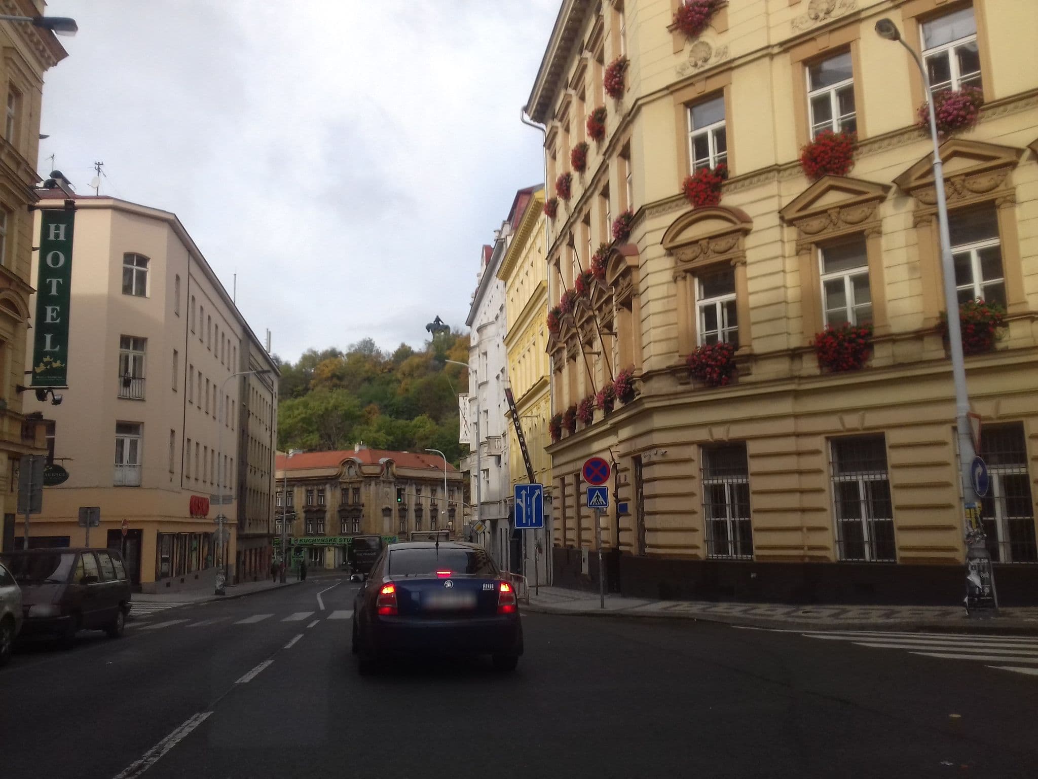 Street view near Hotel Dalimil, Žižkov — © hodkowicz (CC BY-SA · Mapillary)