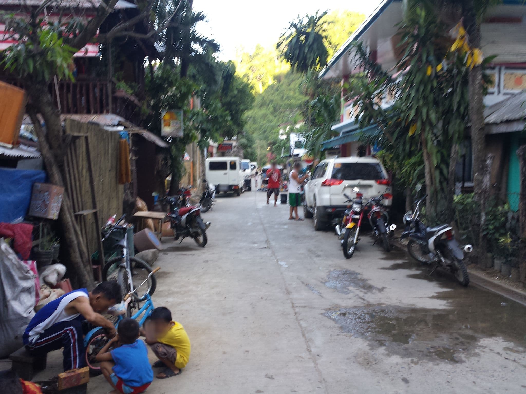Street view near Casa Carlota Pension, El Nido — © mrtmrt (CC BY-SA · Mapillary)
