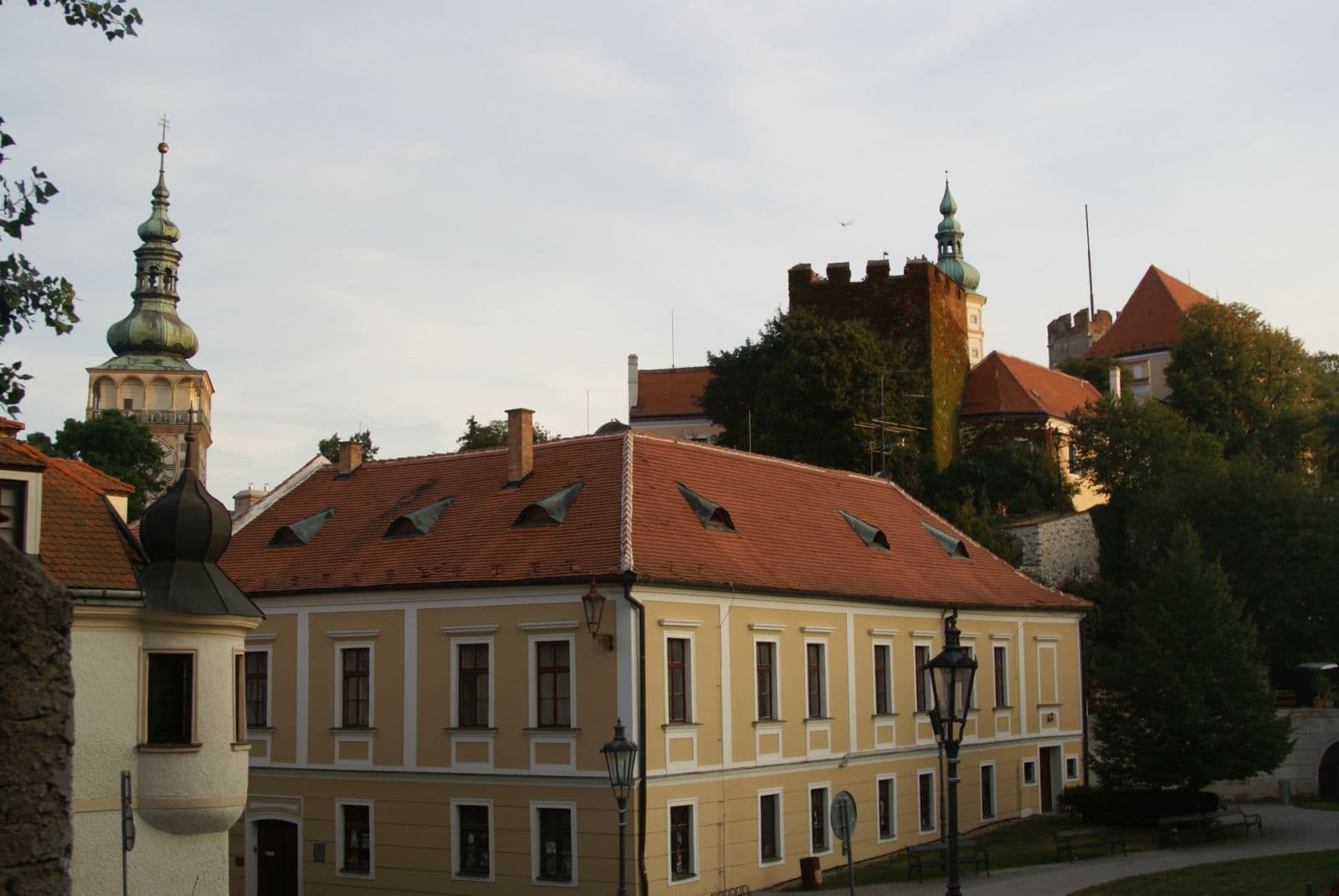 Street view near Bárta, Mikulov — © txllxt (CC BY-SA · Mapillary)