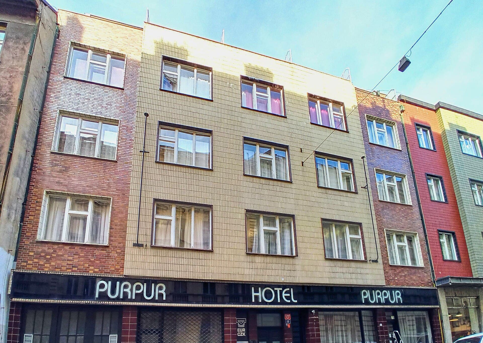 PurPur (via Wikimedia Commons, CC BY 4.0)