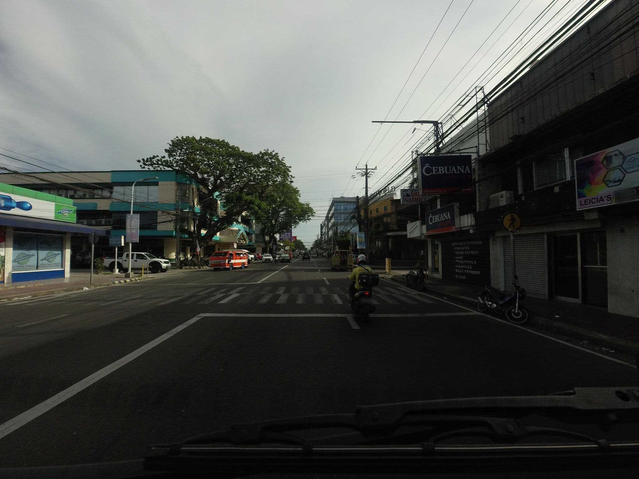 Street view near North West Inn, Bacolod City — © Kaart_Local (CC BY-SA · Mapillary)