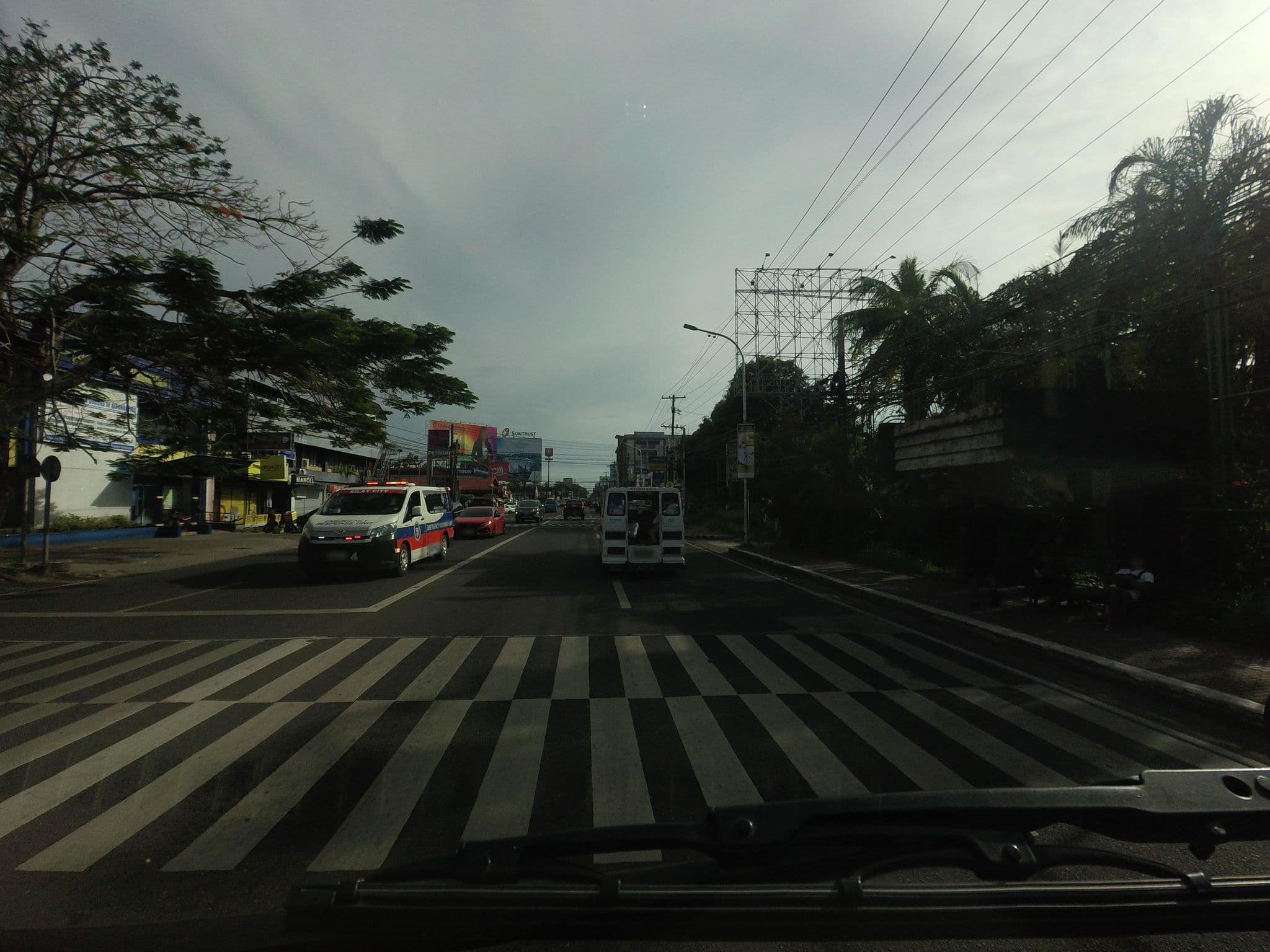 Street view near Palmas Del Mae, Bacolod City — © Kaart_Local (CC BY-SA · Mapillary)