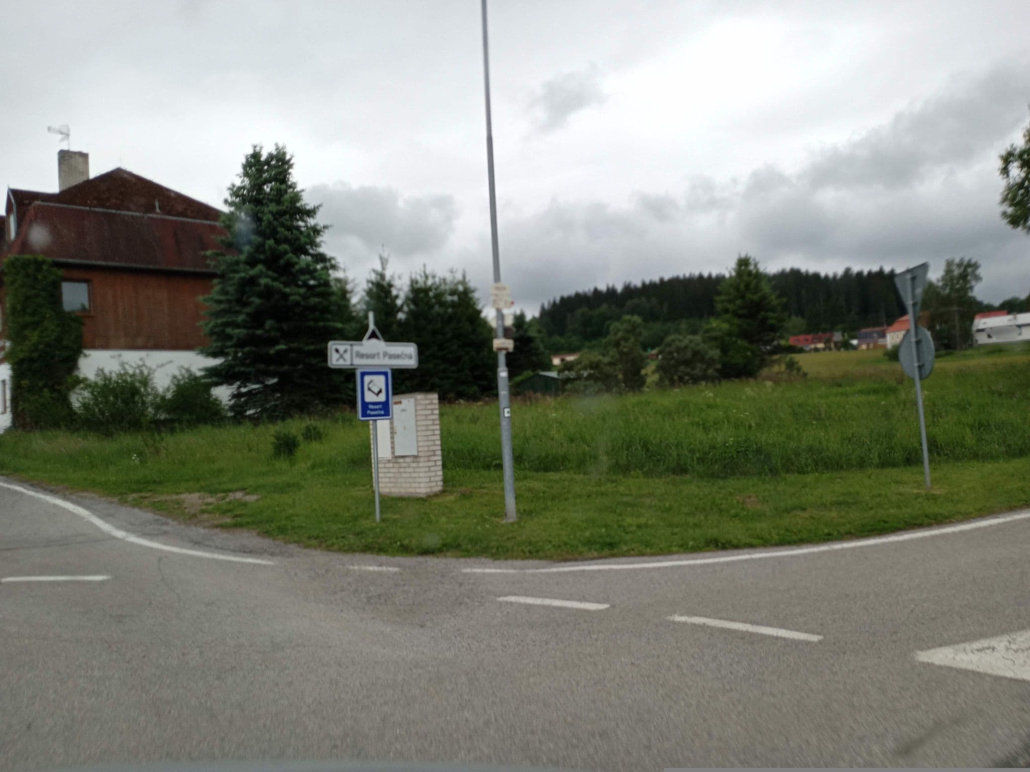 Street view near Barborka, Frymburk — © atze02 (CC BY-SA · Mapillary)