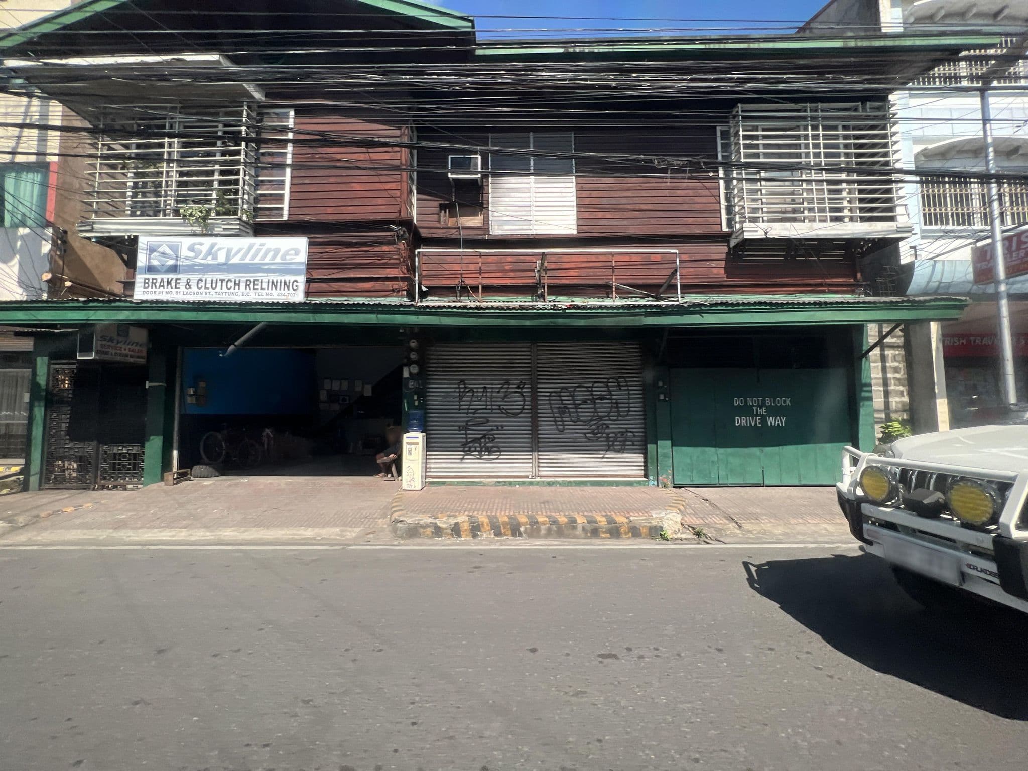 Street view near Tamera Plaza Inn, Bacolod City — © jeth888 (CC BY-SA · Mapillary)