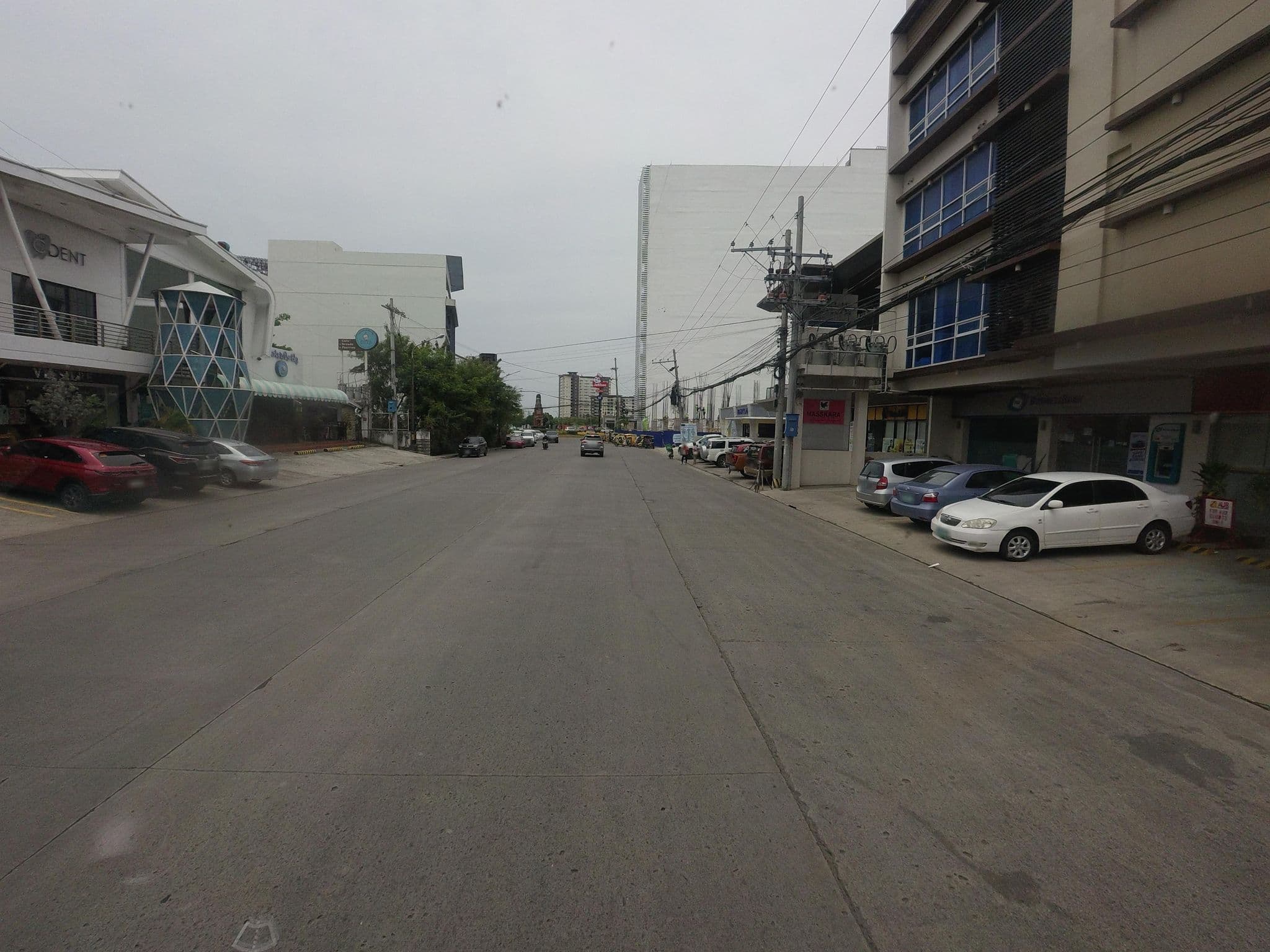 Street view near Figtree Hotel, Iloilo — © Kaart_Local (CC BY-SA · Mapillary)