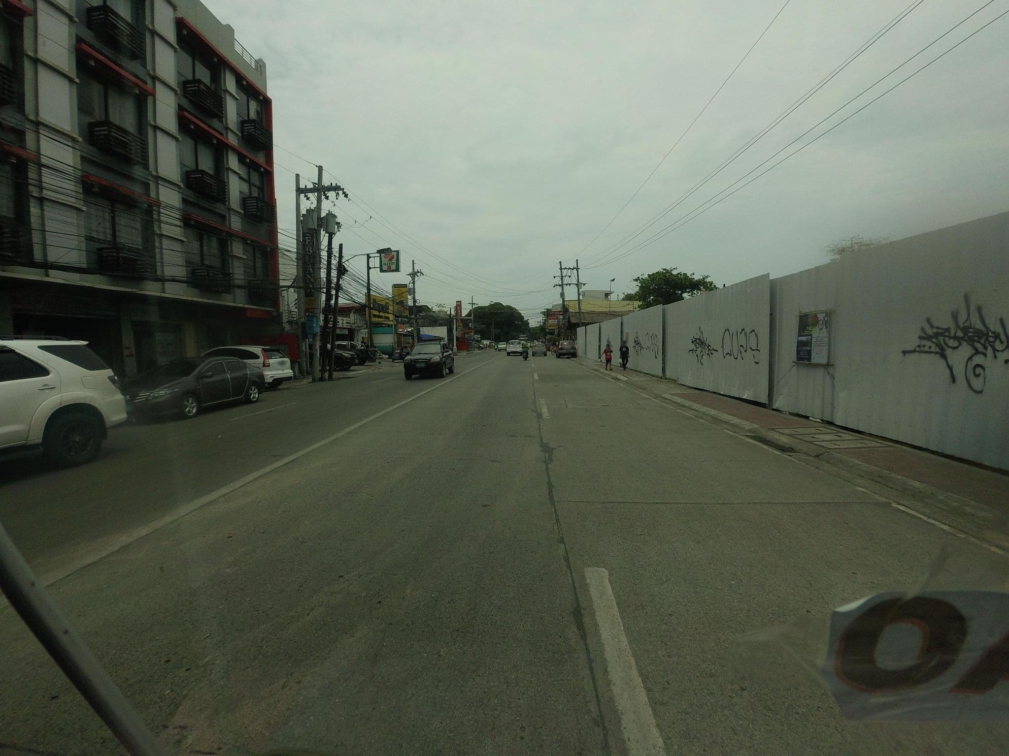 Street view near PearliView Hometel, Iloilo — © Kaart_Local (CC BY-SA · Mapillary)