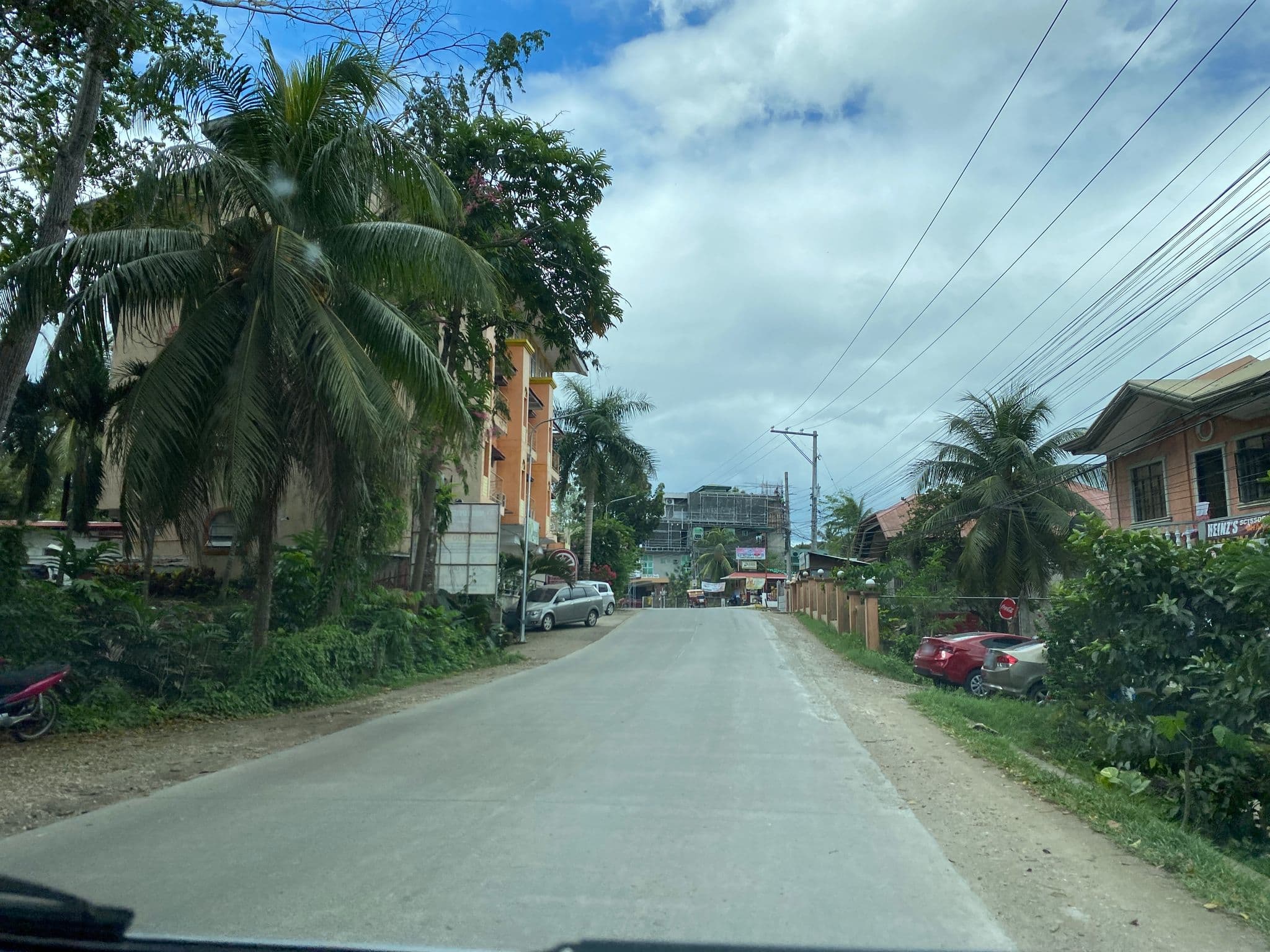 Street view near Melow Apartelle, Tagbilaran City — © ronrich (CC BY-SA · Mapillary)
