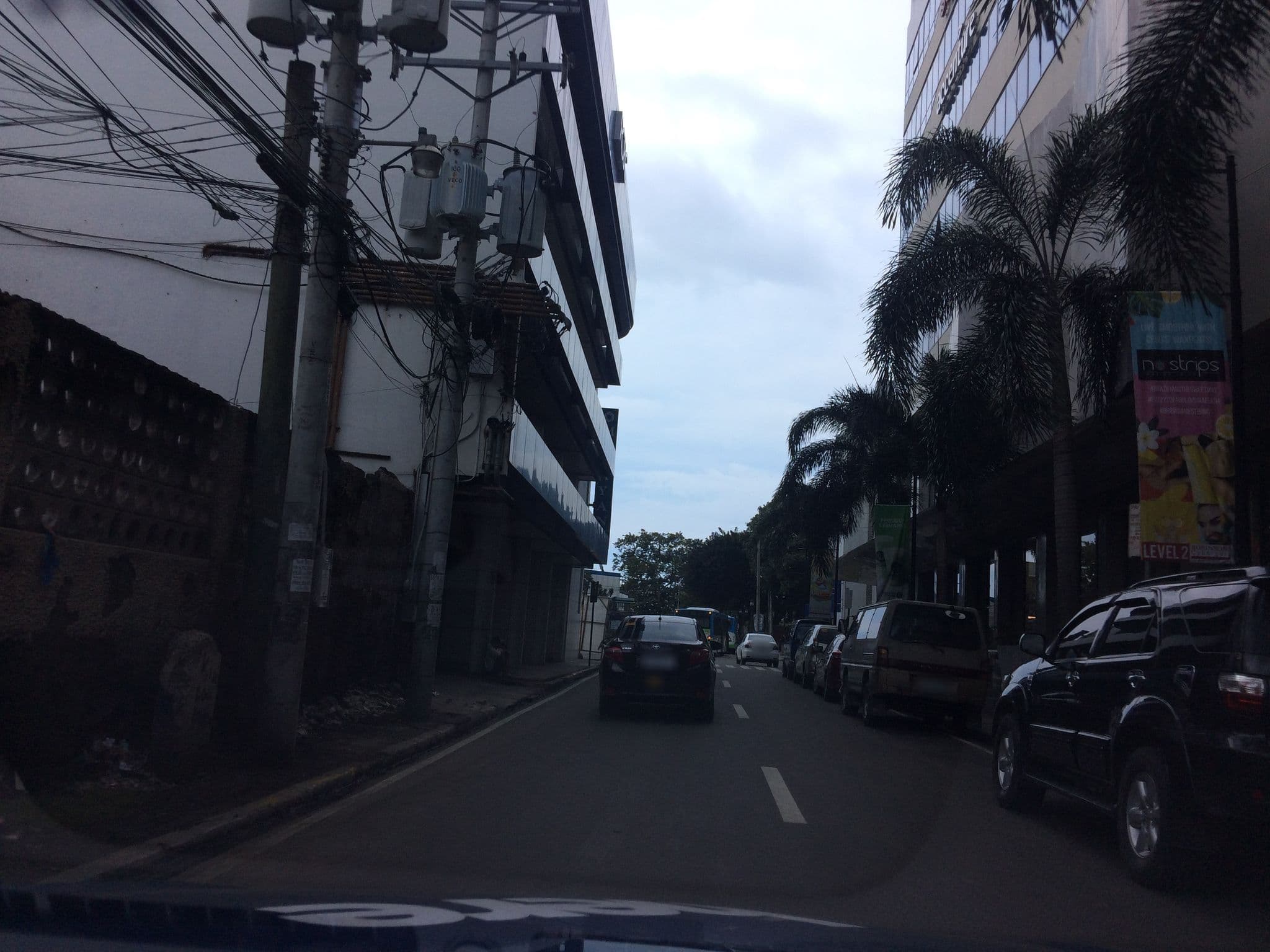 Street view near o hotel, Cebu City — © ill (CC BY-SA · Mapillary)