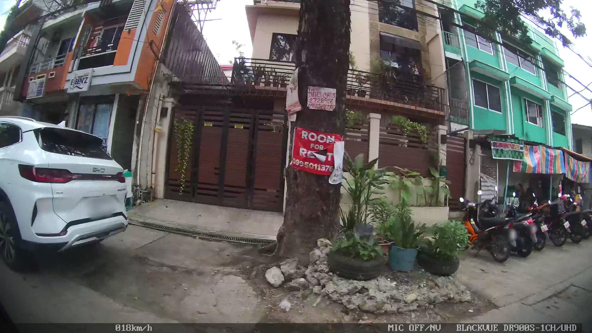 Street view near Pablo's Place, Adlaon — © Kaart---RIGHT (CC BY-SA · Mapillary)