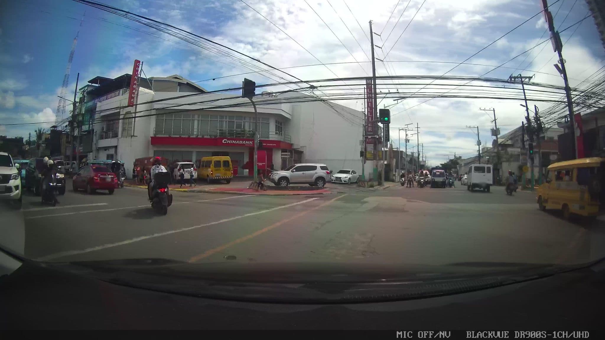 Street view near Bebe's Lodging House, Cebu City — © Kaart---FRONT (CC BY-SA · Mapillary)