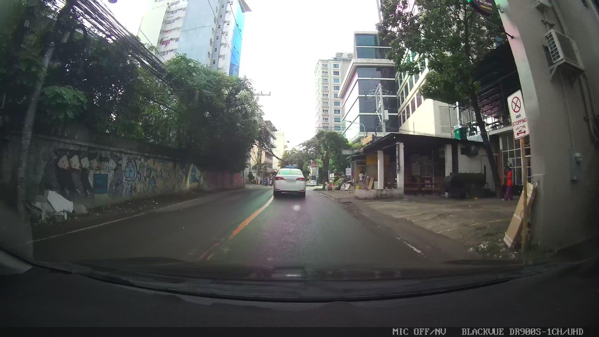 Street view near Citadines Cebu City, Cebu City — © Kaart---FRONT (CC BY-SA · Mapillary)