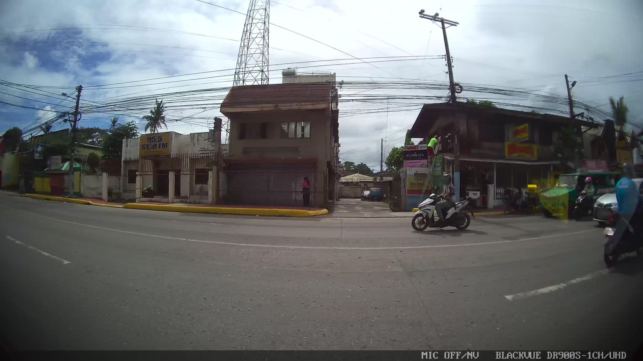 Street view near Naps X Adventures, Cebu City — © Kaart---LEFT (CC BY-SA · Mapillary)