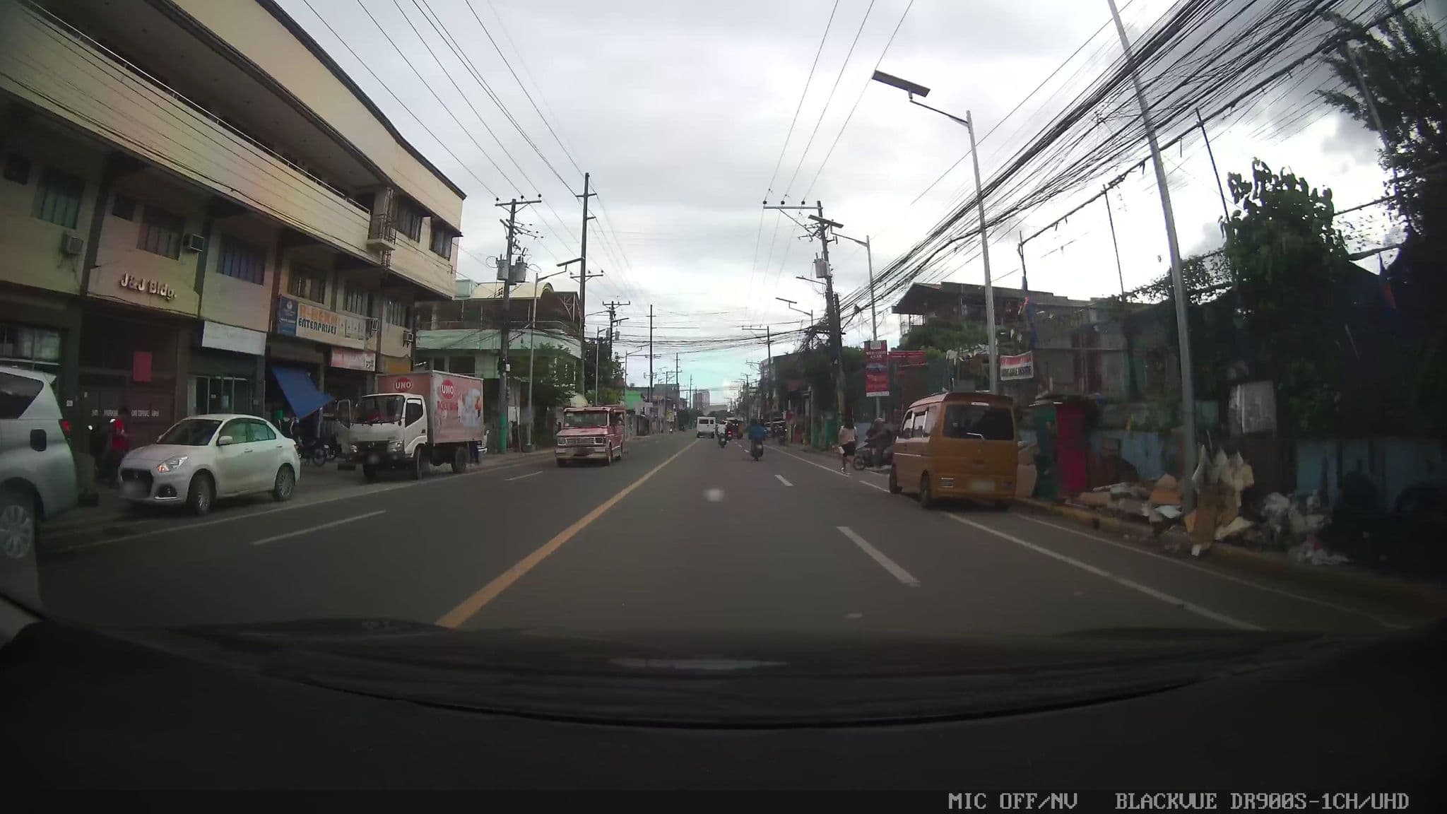 Street view near Room 2015 Crowne Regency Hotel and Towers, Cebu City — © Kaart---FRONT (CC BY-SA · Mapillary)