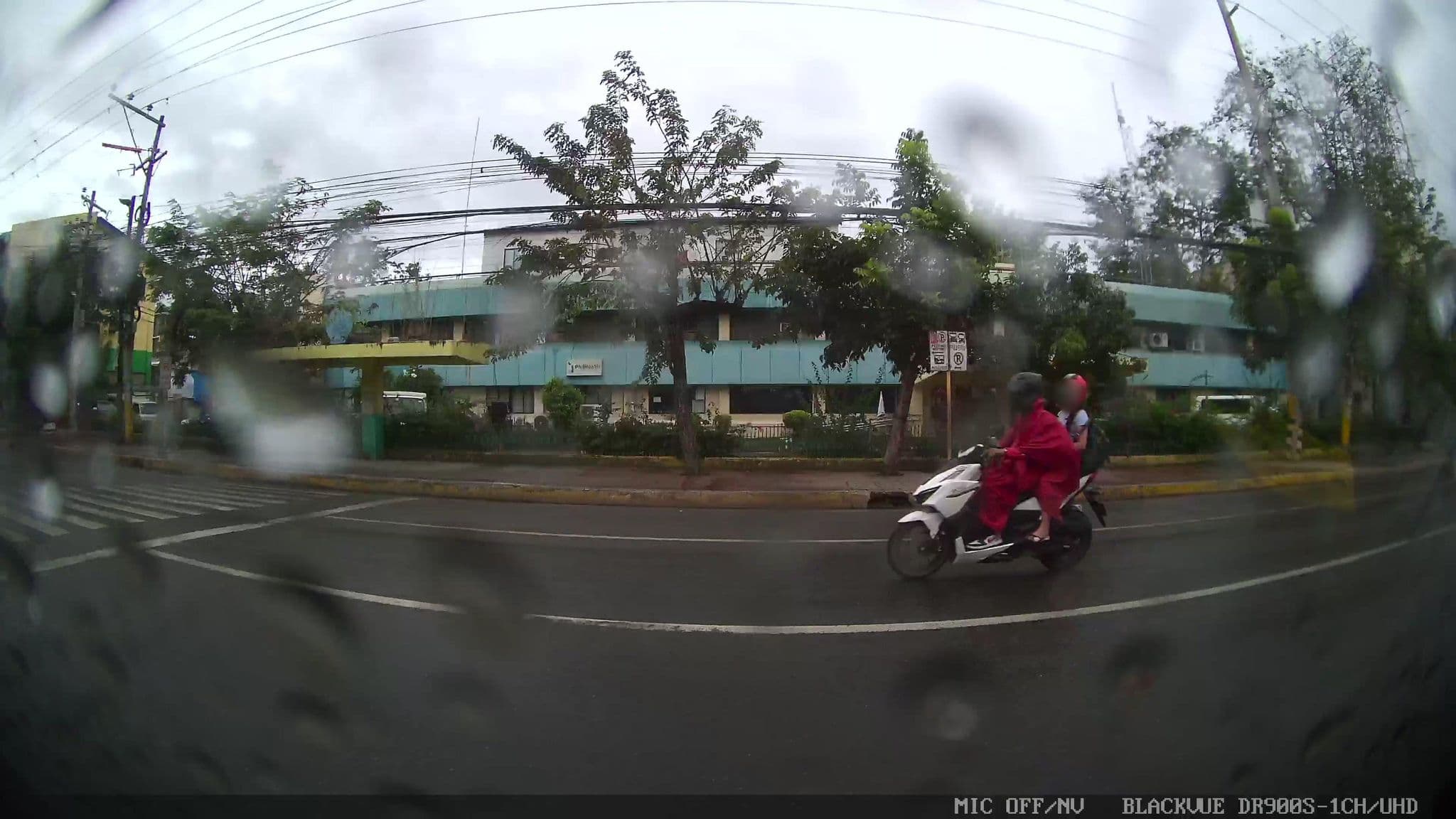 Street view near Max well Hotel, Adlaon — © Kaart---LEFT (CC BY-SA · Mapillary)