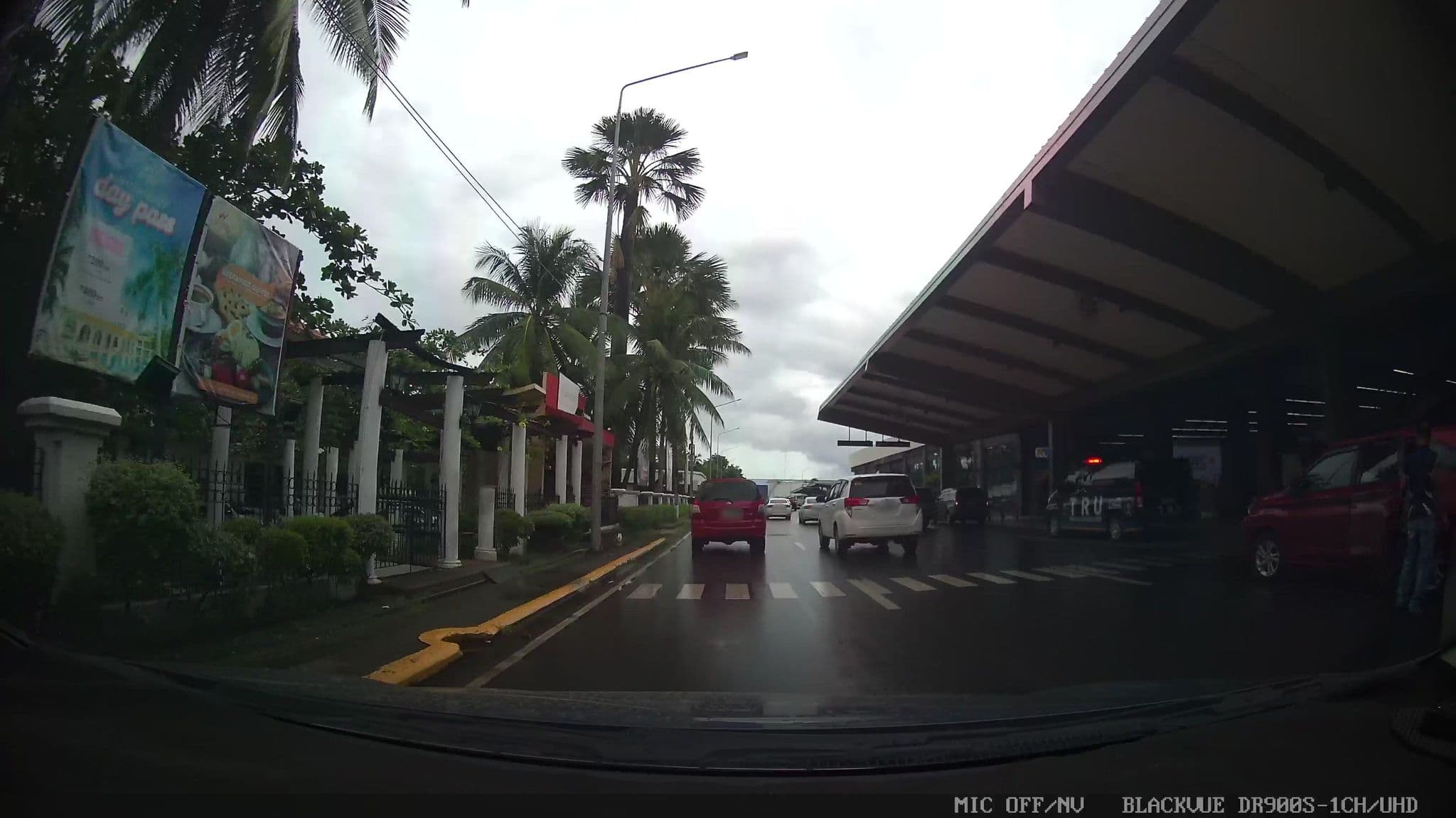 Street view near Waterfront Boardroom, Lapu-Lapu City — © Kaart---FRONT (CC BY-SA · Mapillary)