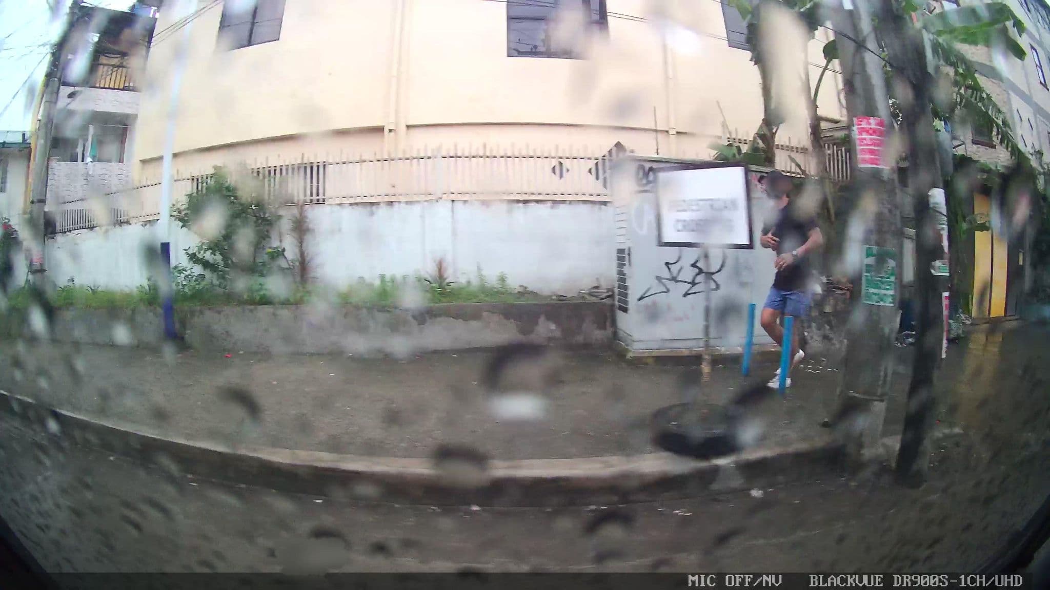 Street view near Hotel Europa Cebu, Lapu-Lapu City — © Kaart---RIGHT (CC BY-SA · Mapillary)