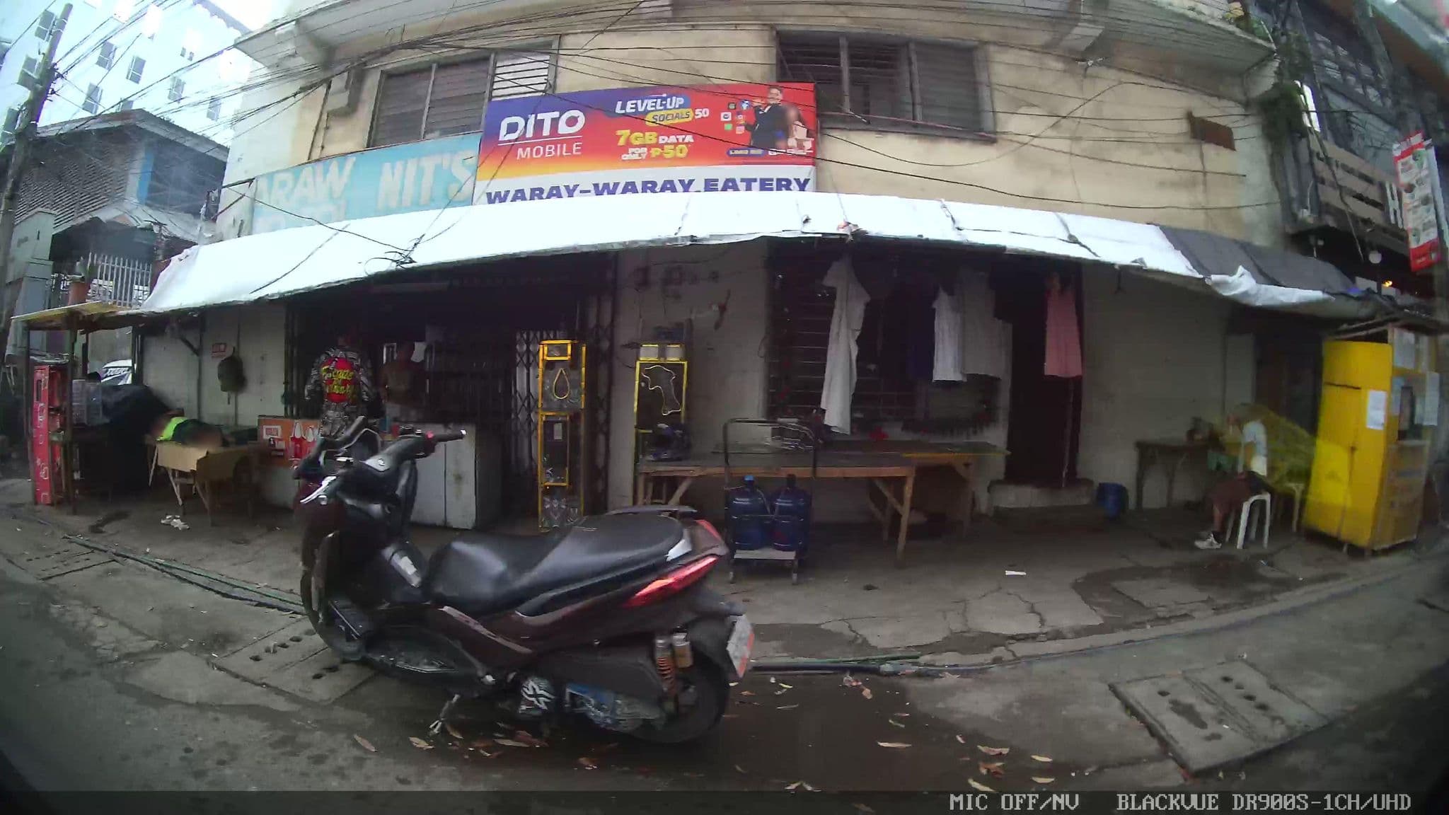 Street view near Happynest Hostel, Adlaon — © Kaart---LEFT (CC BY-SA · Mapillary)