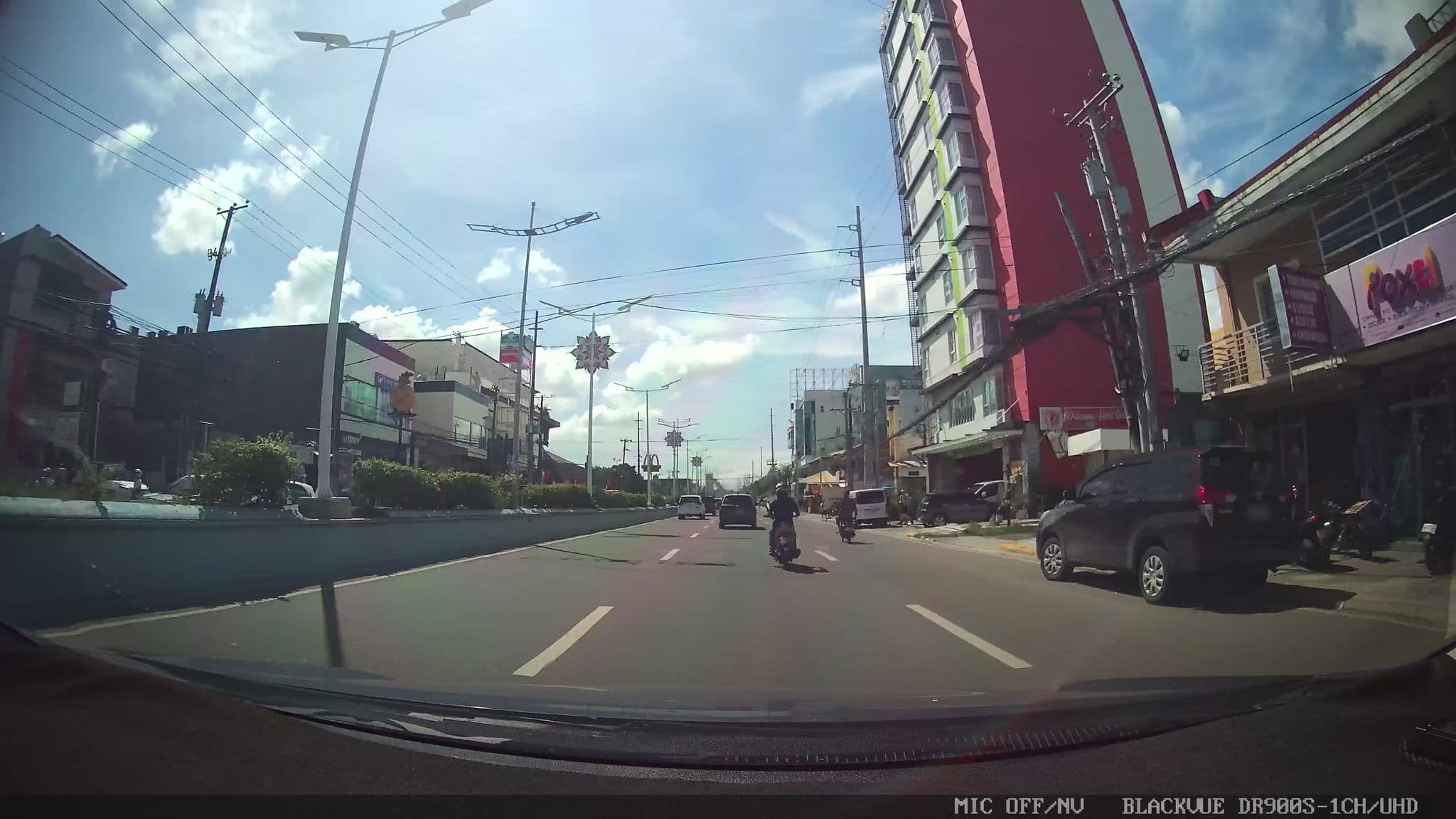 Street view near Dulcinea Hotel Lapu-Lapu City, Lapu-Lapu City — © Kaart---FRONT (CC BY-SA · Mapillary)