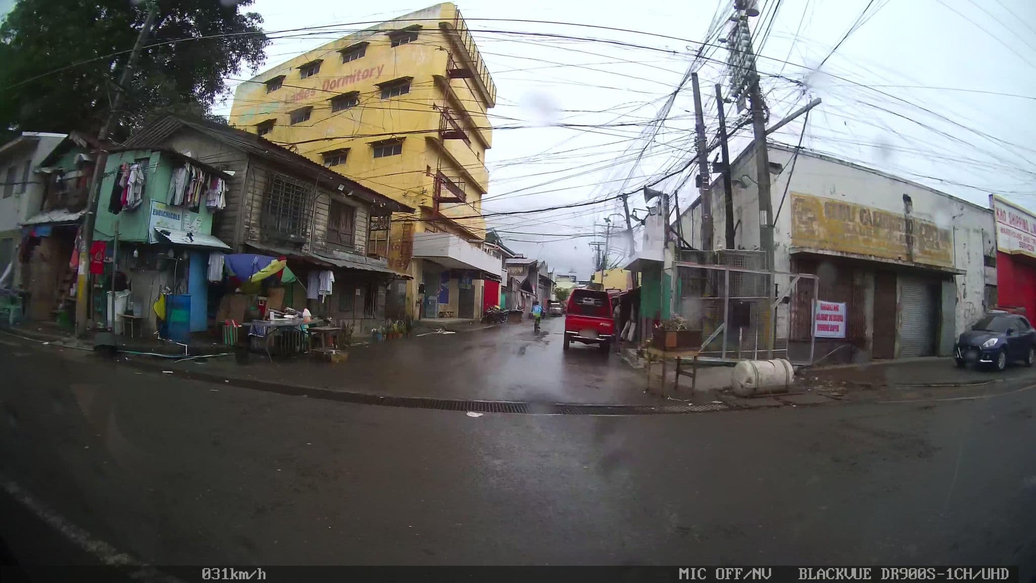 Street view near CLM Dormitory, Adlaon — © Kaart---RIGHT (CC BY-SA · Mapillary)