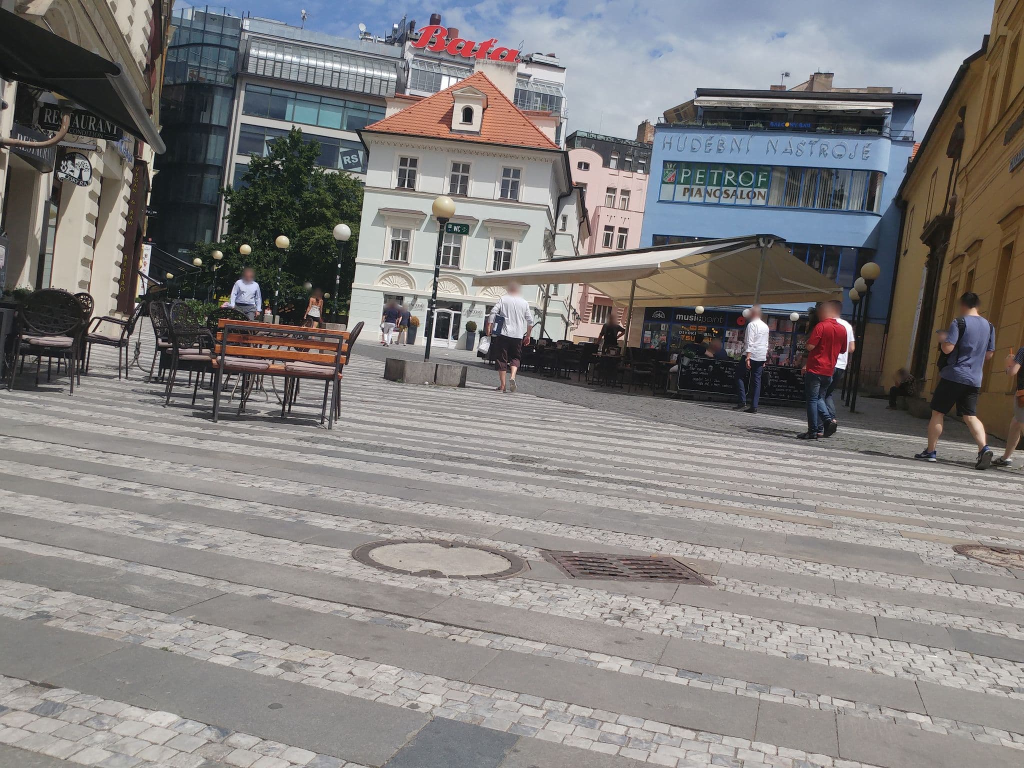 Street view near Hotel Jungmann, Nové Město