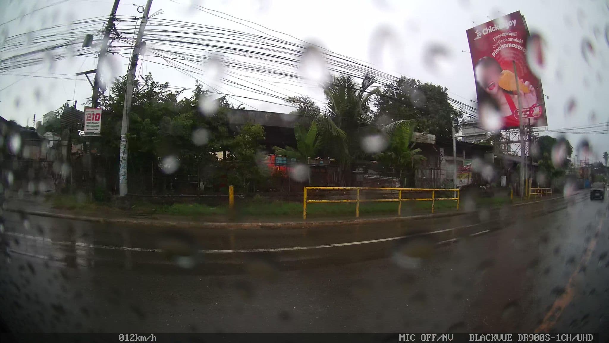 Street view near Hilton Hotel, Adlaon — © Kaart---RIGHT (CC BY-SA · Mapillary)