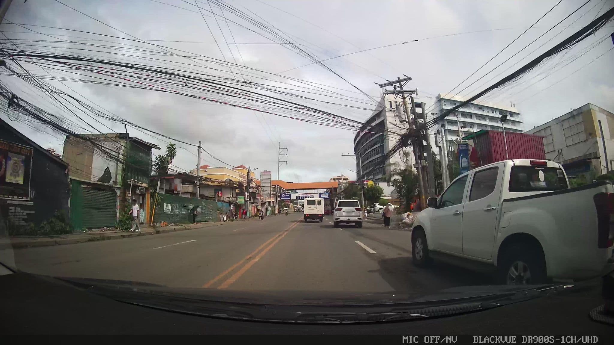 Street view near Queensland Drive-Inn Hotel, Apas — © Kaart---FRONT (CC BY-SA · Mapillary)