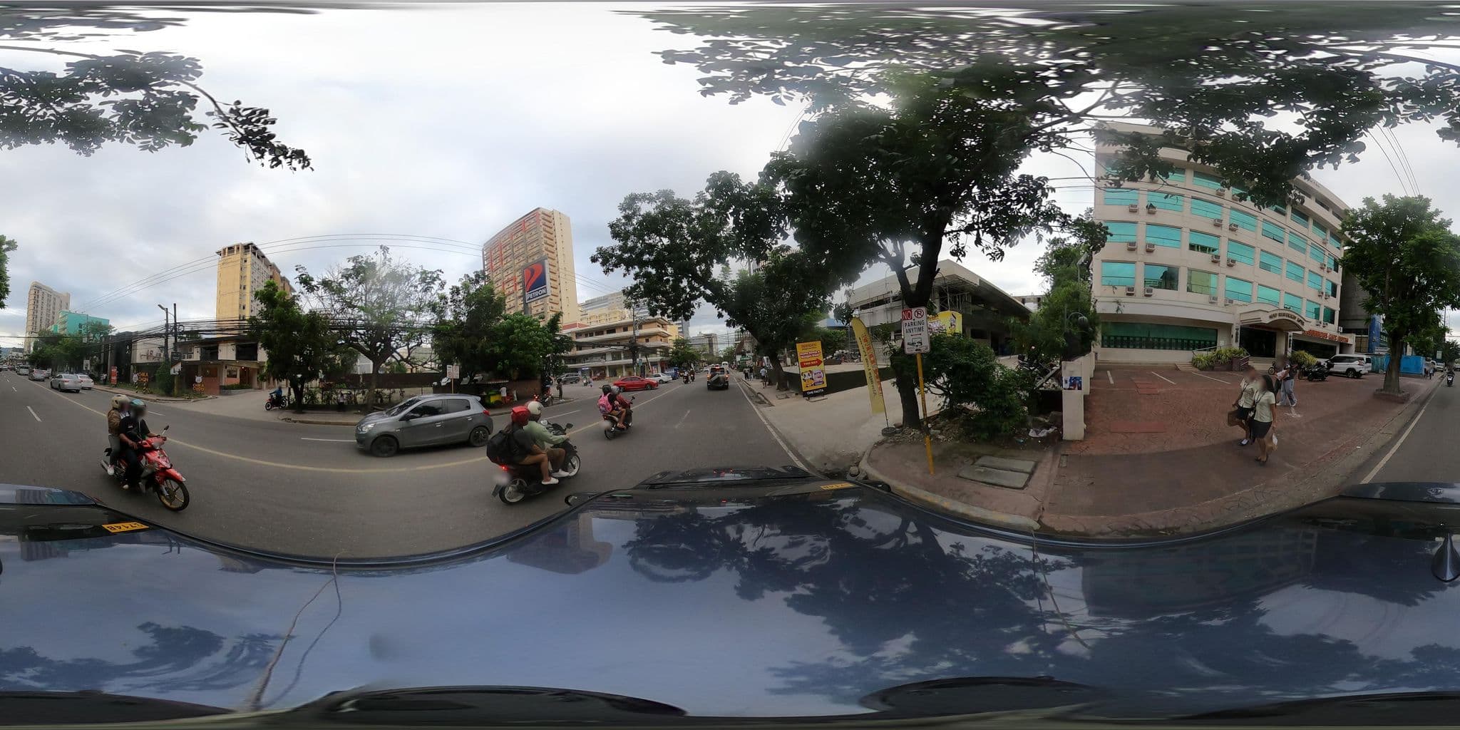 Street view near Cebu Northwinds Hotel, Apas — © Kaart---360 (CC BY-SA · Mapillary)
