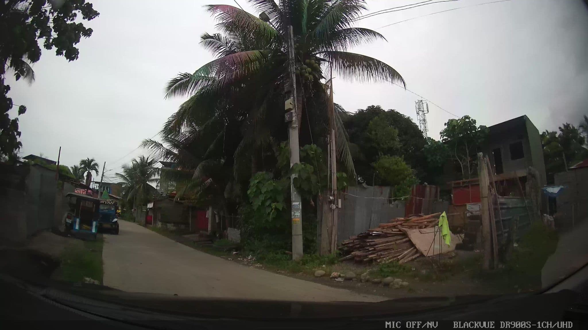 Street view near The Ritz Hotel Garden Oasis, Davao — © Kaart---FRONT (CC BY-SA · Mapillary)