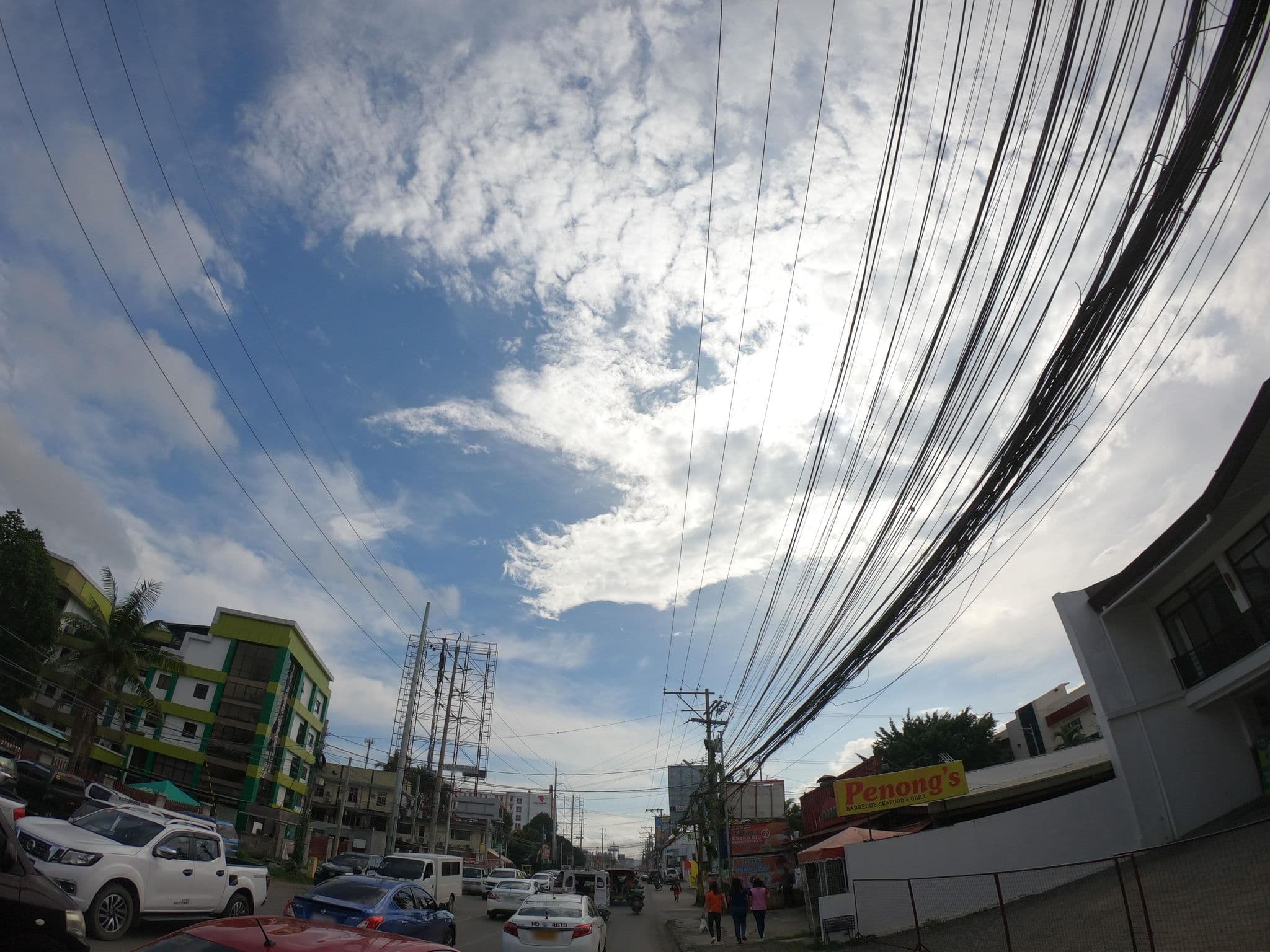 Street view near Paris, Davao — © timmytesseract (CC BY-SA · Mapillary)