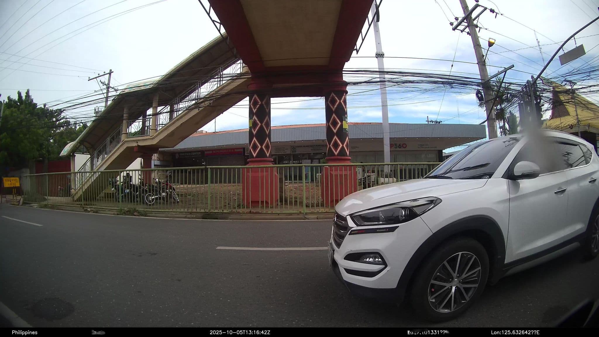 Street view near The Lanang Suites, Davao — © kaart_3 (CC BY-SA · Mapillary)