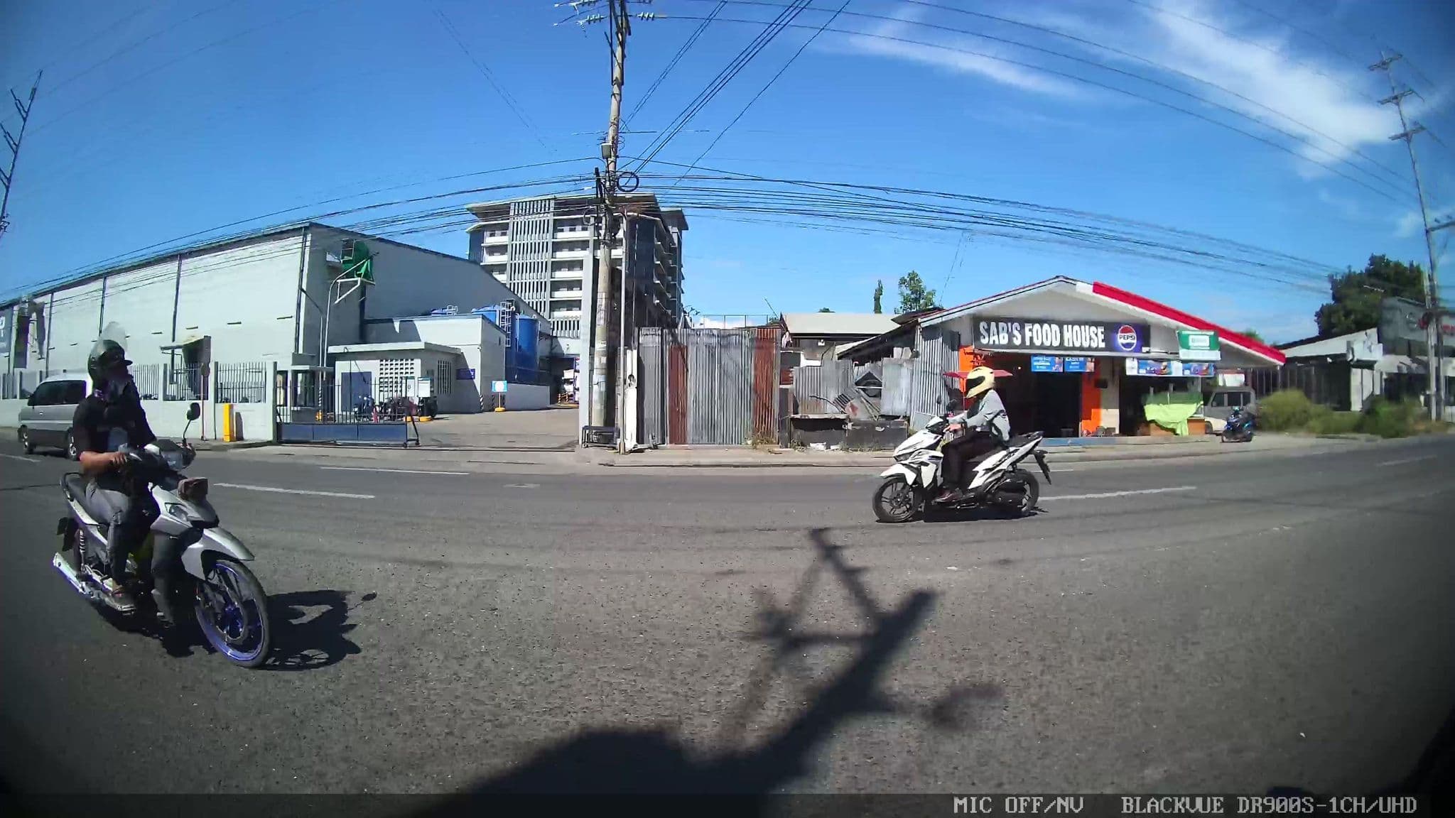 Street view near Gregorio Beach Resort, Davao — © Kaart---LEFT (CC BY-SA · Mapillary)