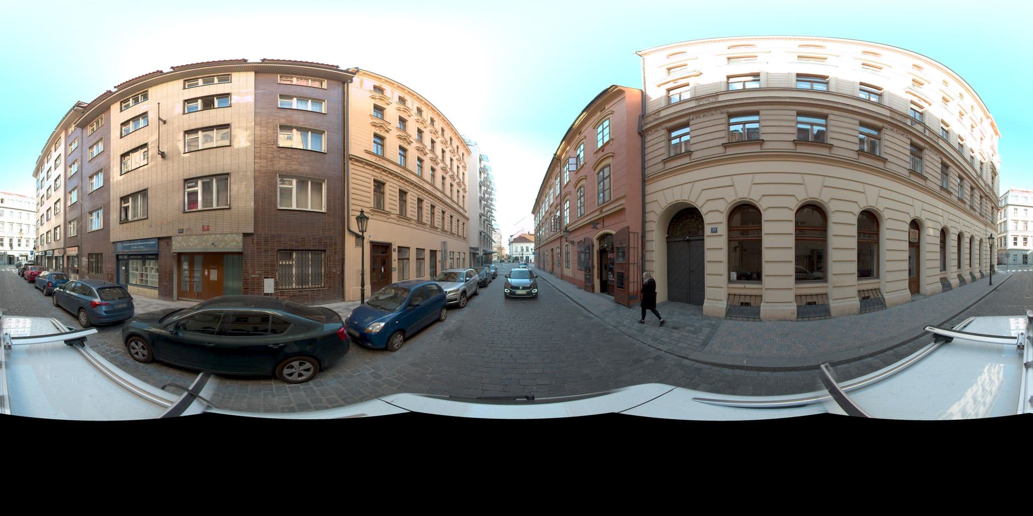 Street view near Apartment Aida, Prague — © kolarius27 (CC BY-SA · Mapillary)