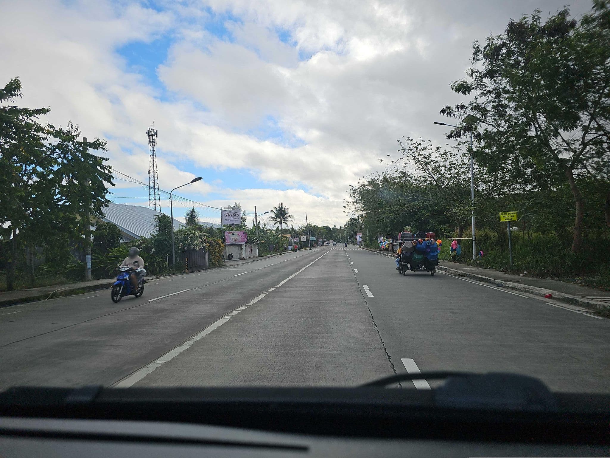 Street view near Soreña Hotel, Calamba — © Jongkiko (CC BY-SA · Mapillary)